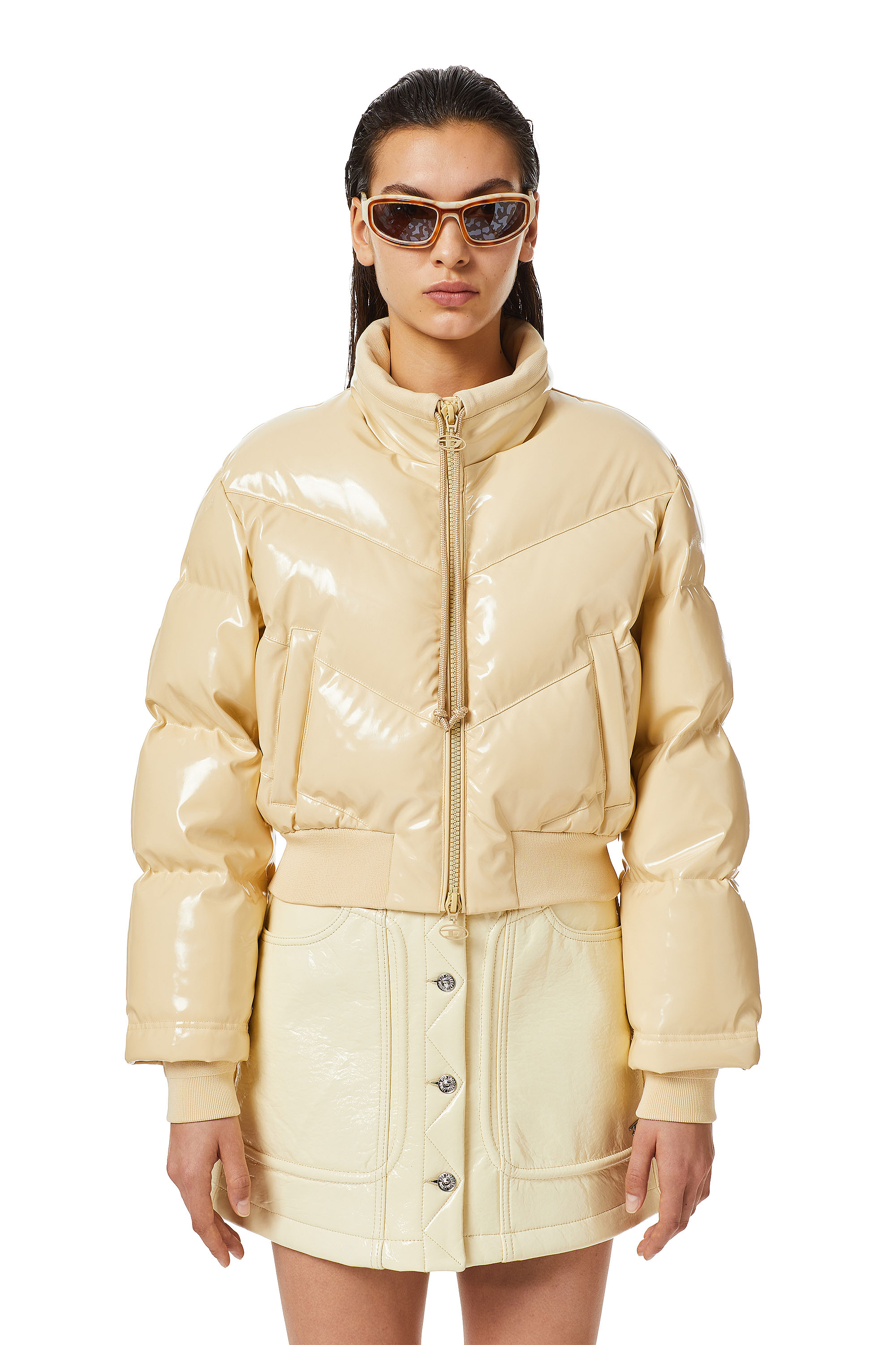 Diesel - W-CREMA, Blouson aviateur en vinyle matelassé Femme in Beige - 3