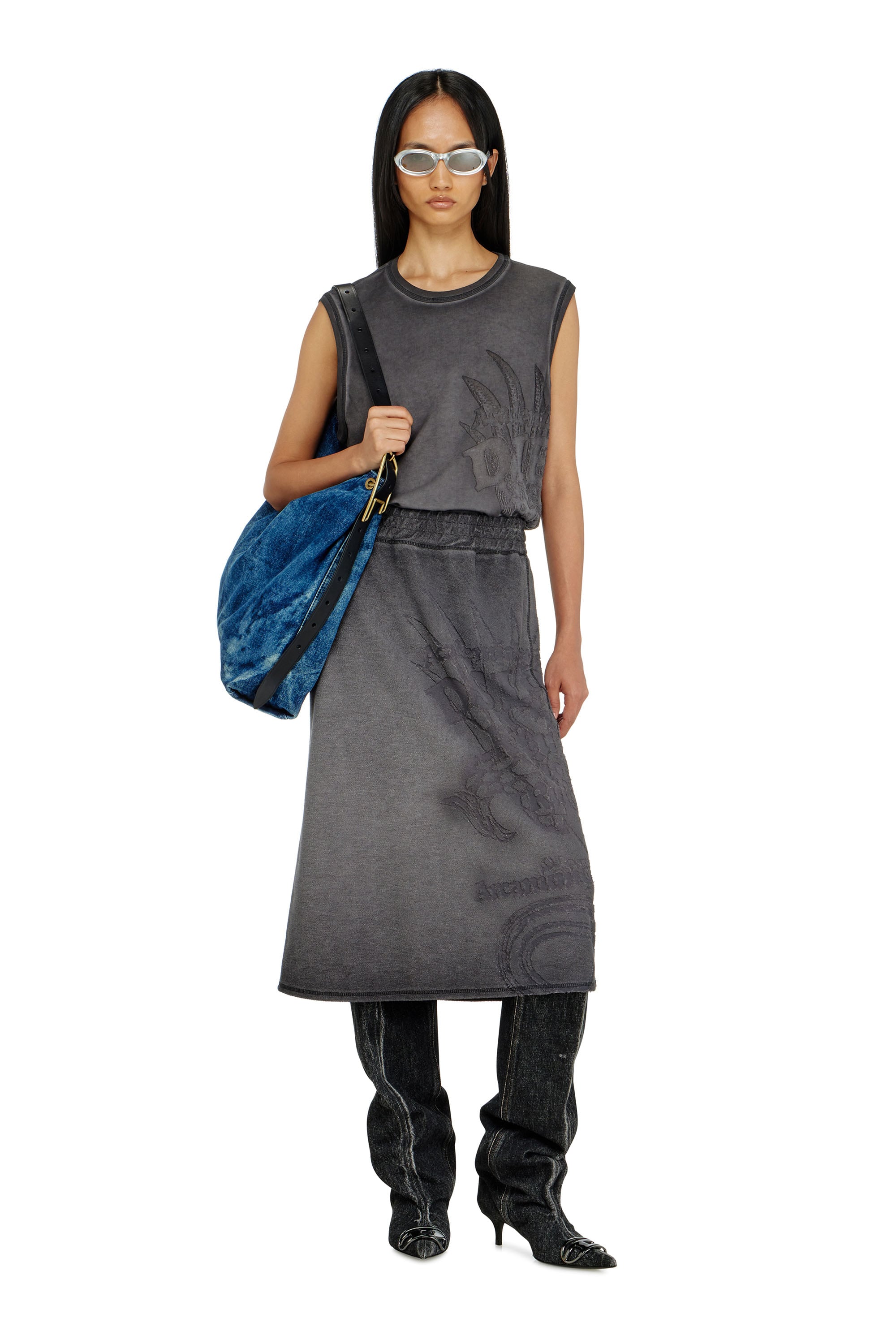 Diesel - O-BEAUTY, Falda midi de felpa con estampado devor&eacute; Mujer in Gris - 1