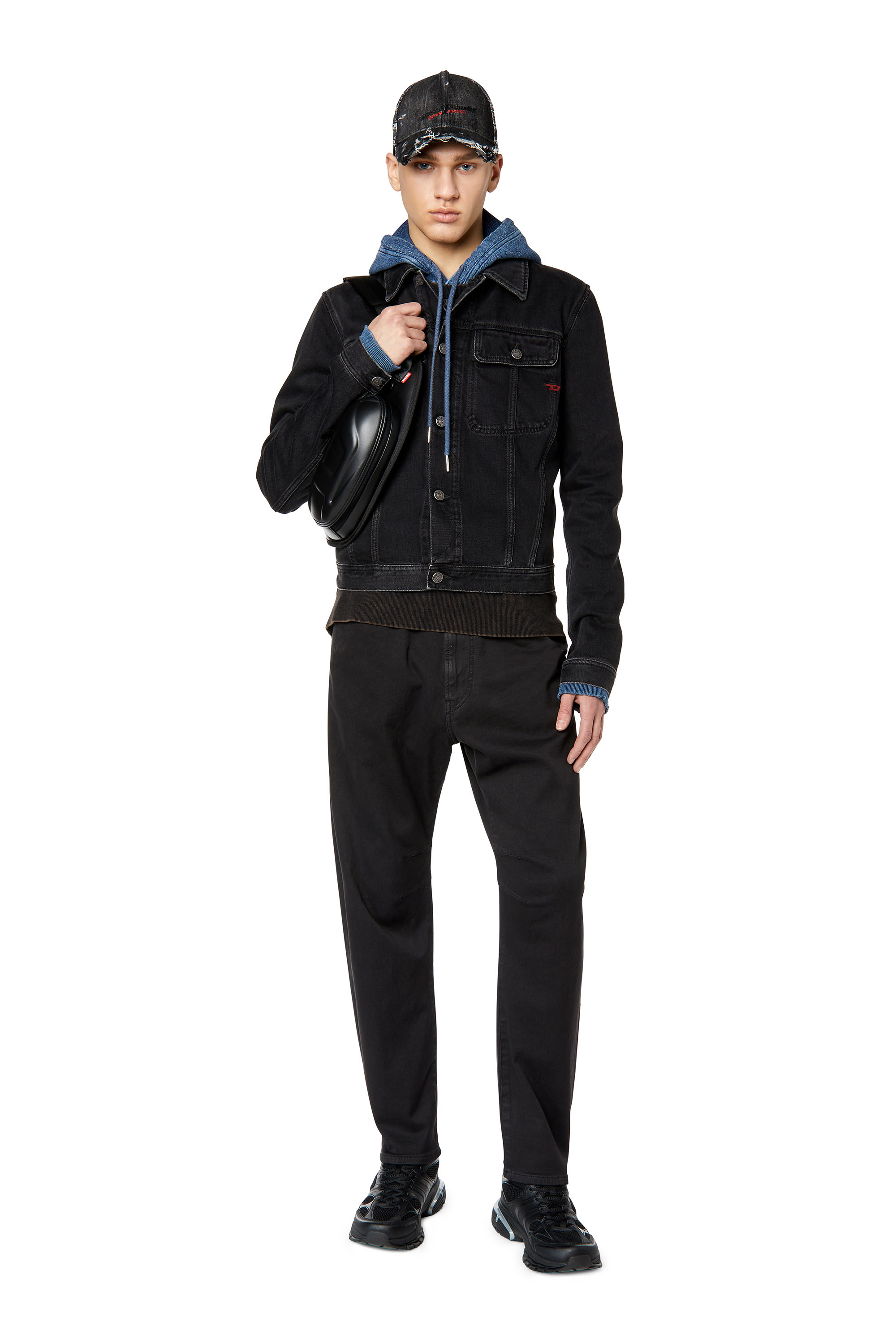 D-Amage JoggJeans® 068DY Man: Tapered Colored Jeans | Diesel