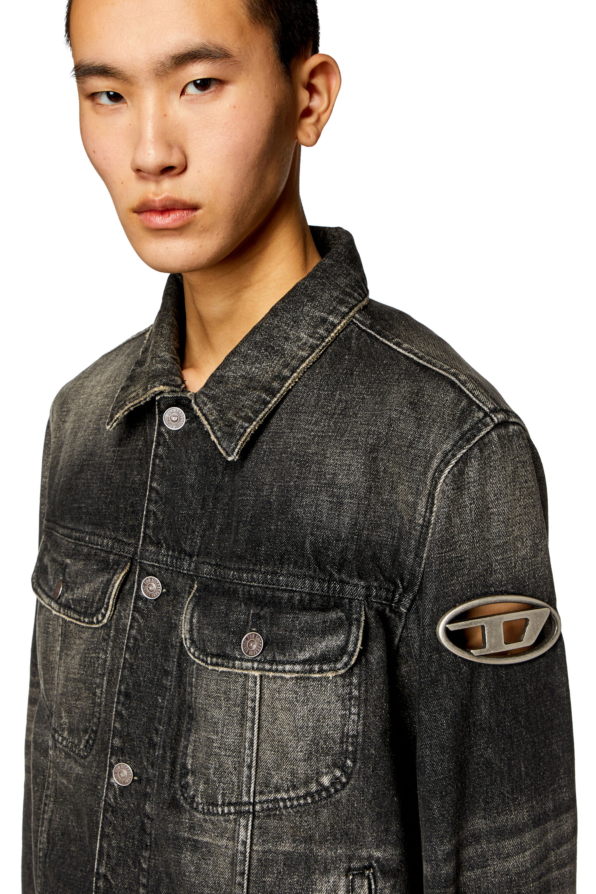 Diesel - D-BARCY-S2, Man's Regular-fit trucker jacket with cut-out logo in Black - 4