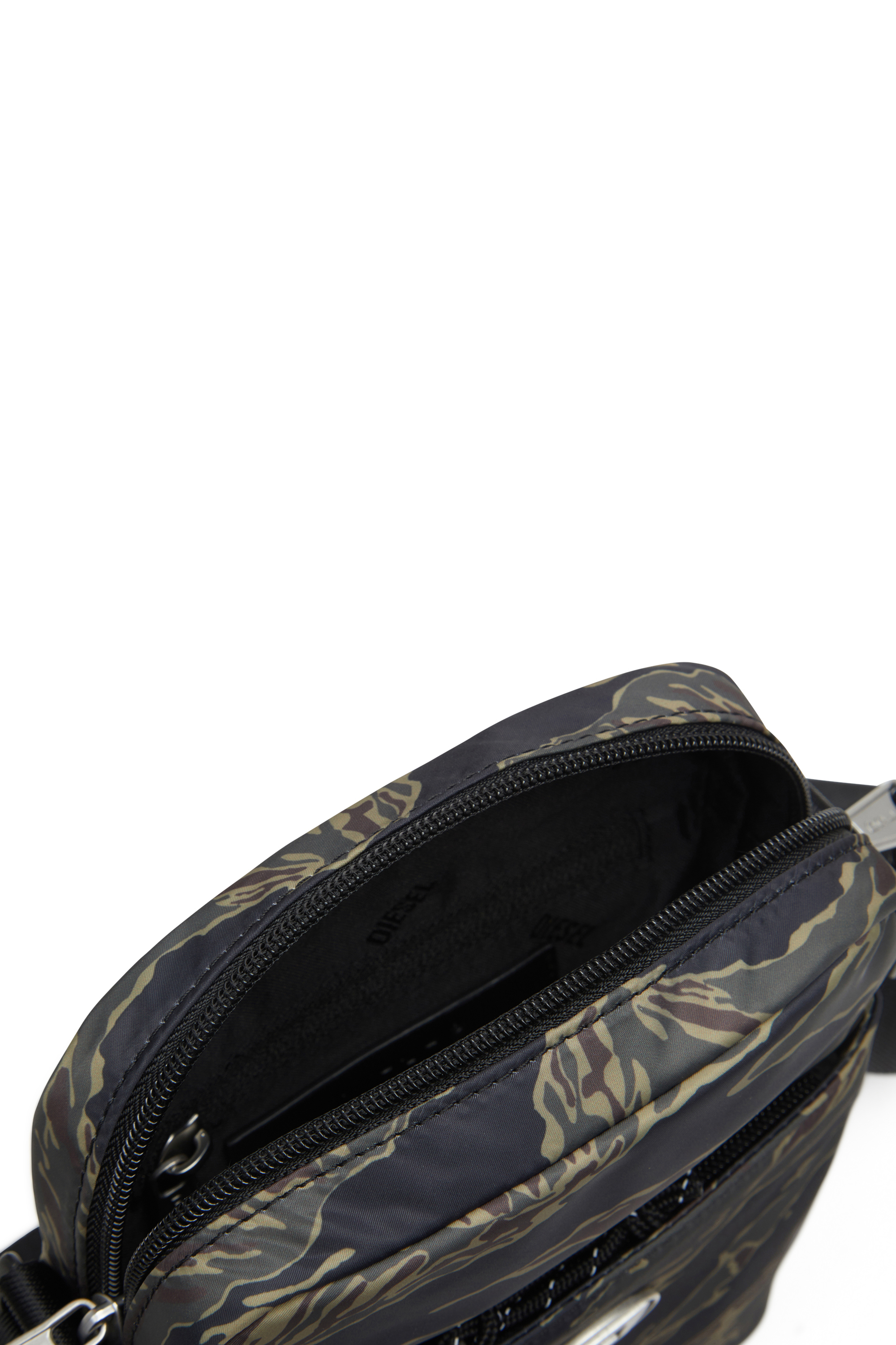 D-PACK CROSSBODY X, Black/Brown