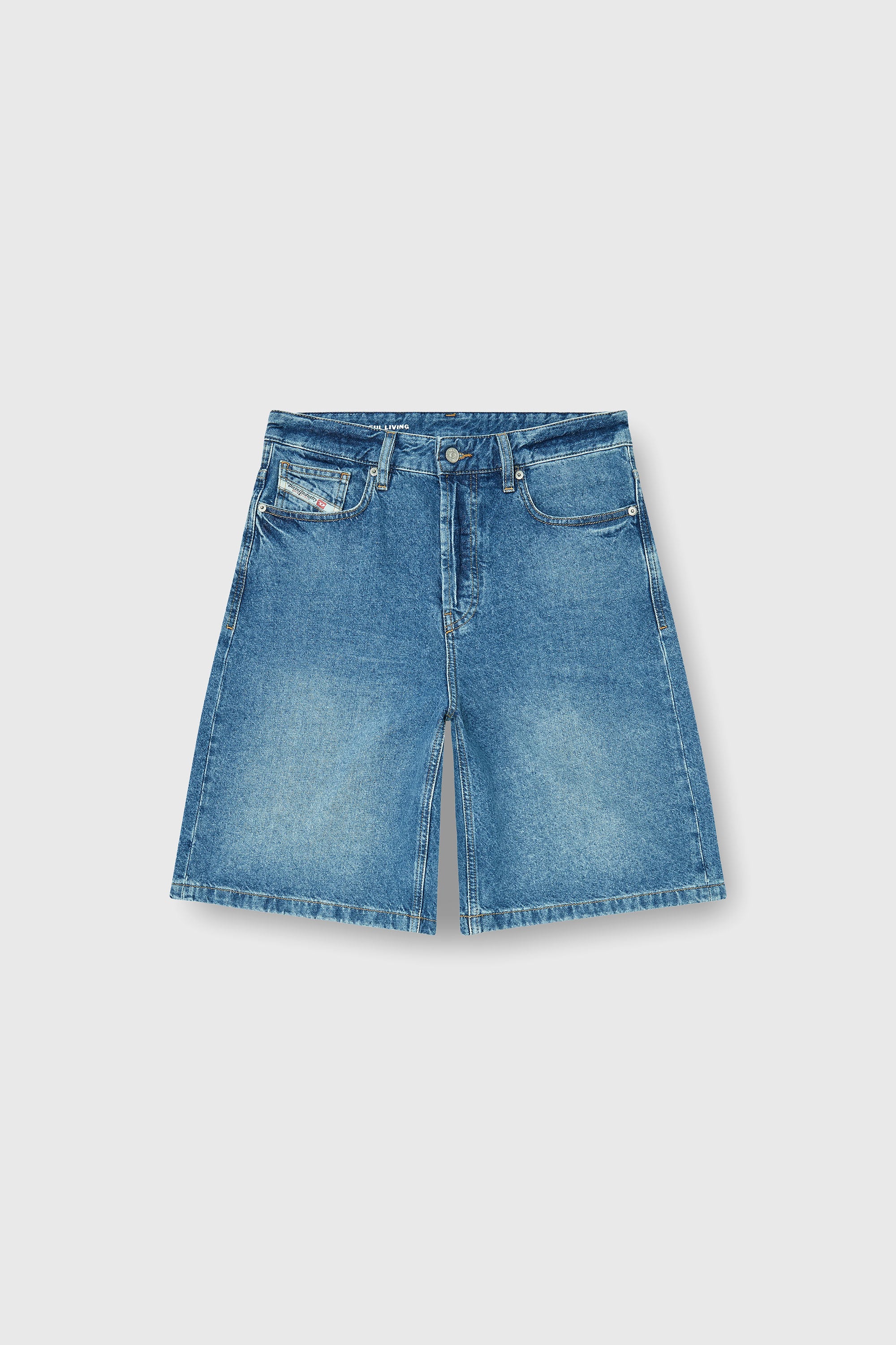 Diesel - DE-SIRE-SHORT, Female's Shorts in clean-washed denim in Medium Blue - 2