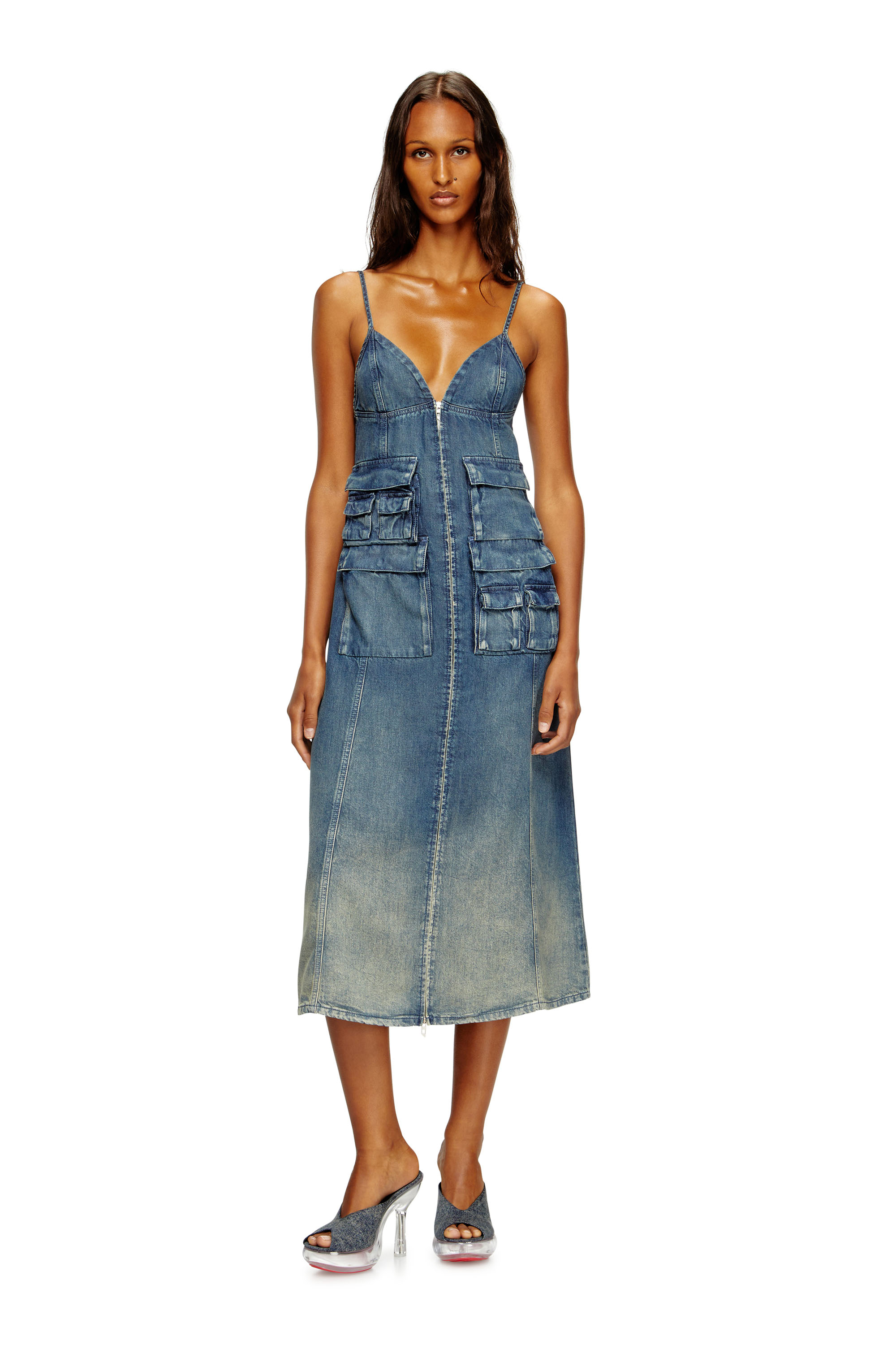 Diesel - DE-MELVI-S, Robe en denim fluide vieilli au laser Femme in Bleu - 2