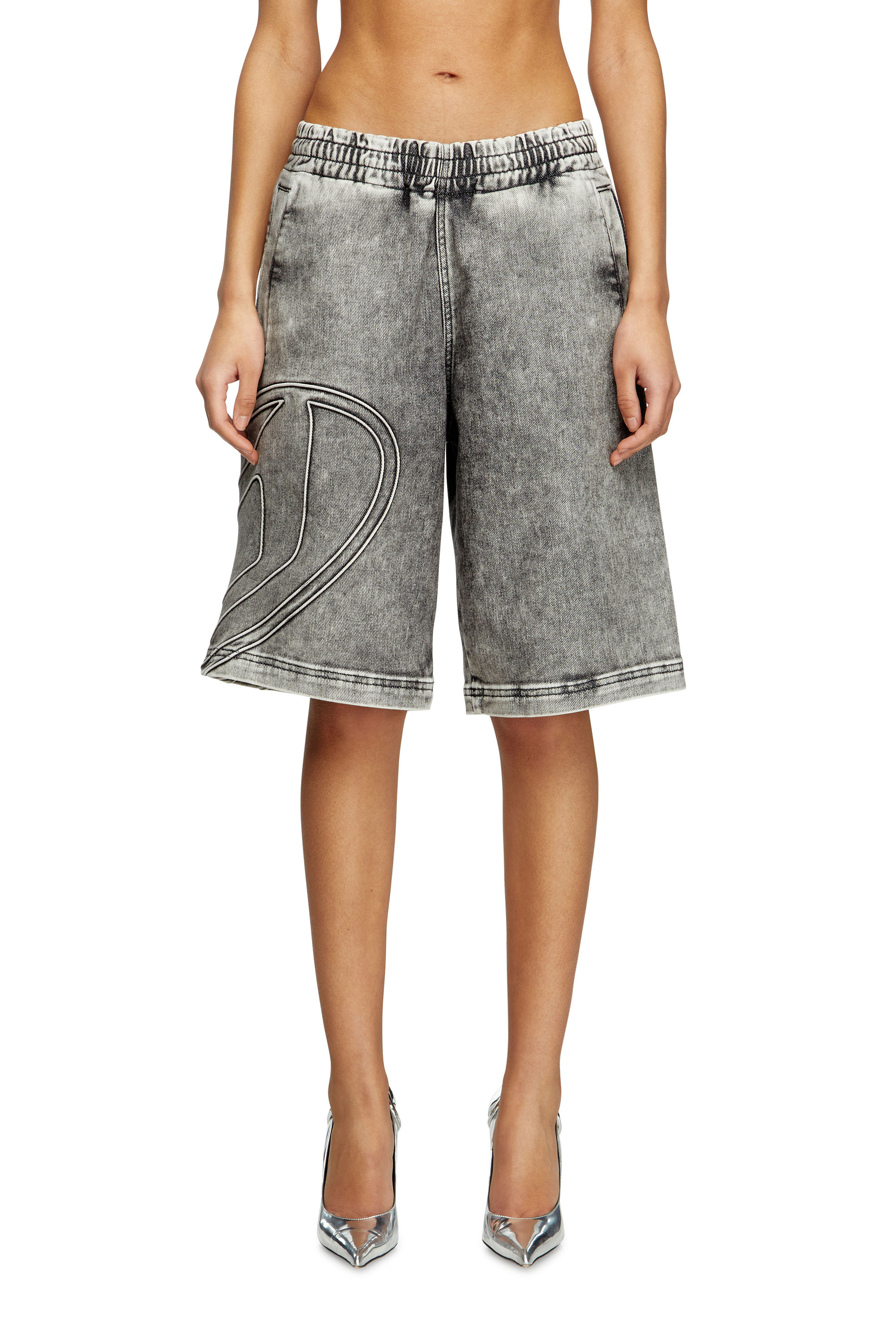 Diesel - D-ENNY-S TRACK, Track Denim bermuda avec logo Oval D Mixte in Gris - 4