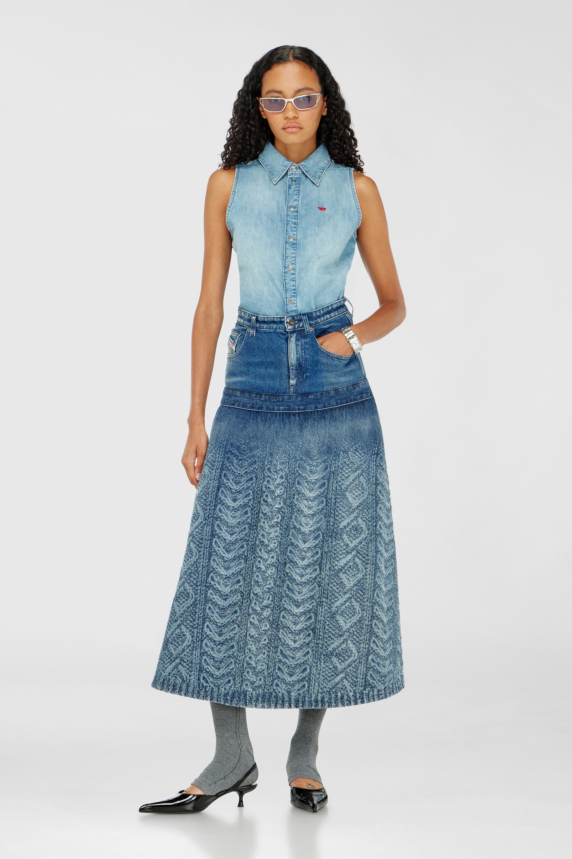 Diesel - DE-EAZY-SL, Female's Sleeveless denim shirt in Light Blue - 1