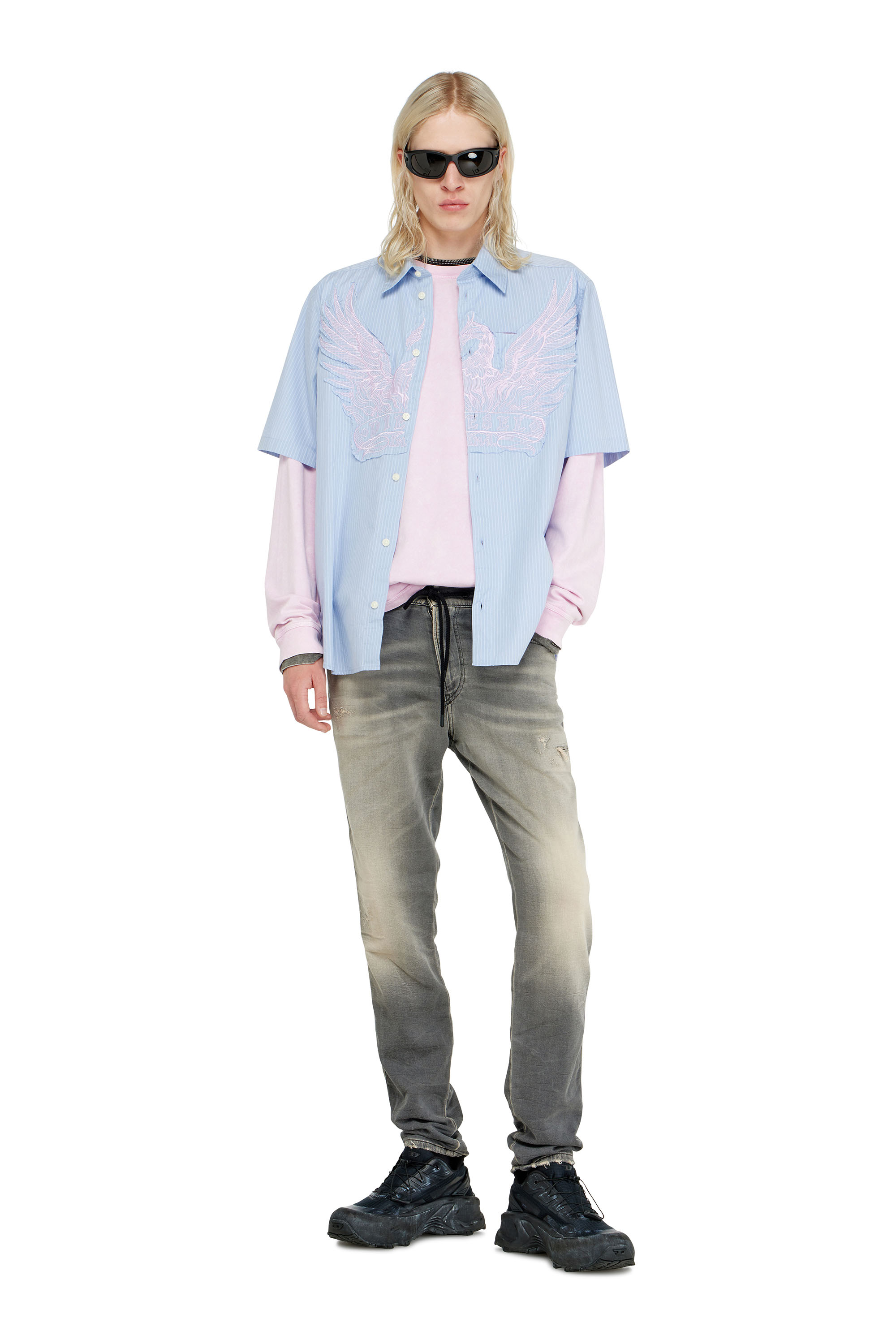 Diesel - Male's Slim 2062 D-Strukt Joggjeans&reg; 068UH, Light Grey - 1