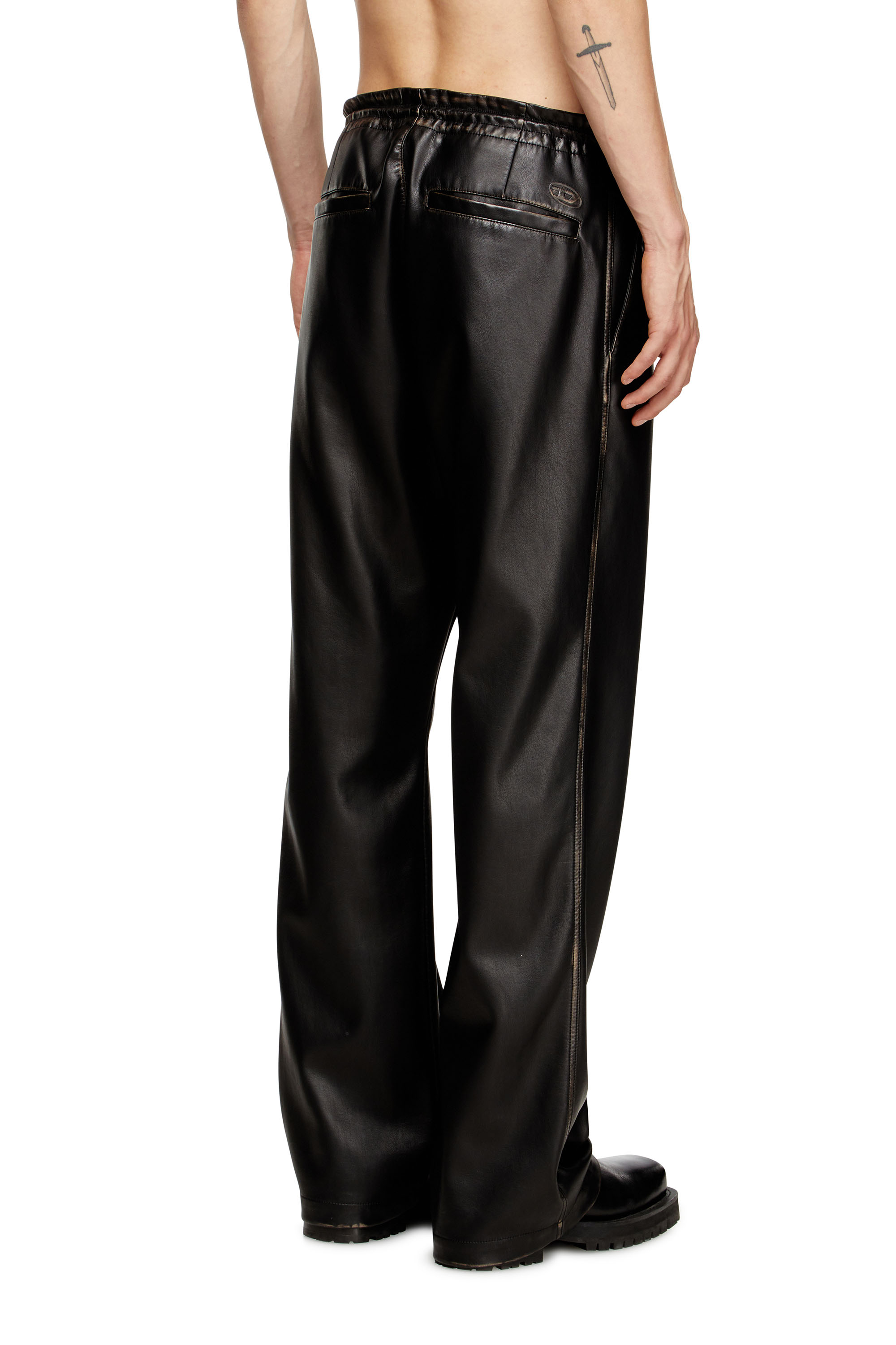 Diesel - P-RIVERS, Pantalon en tissu technique traité Homme in Noir - 3