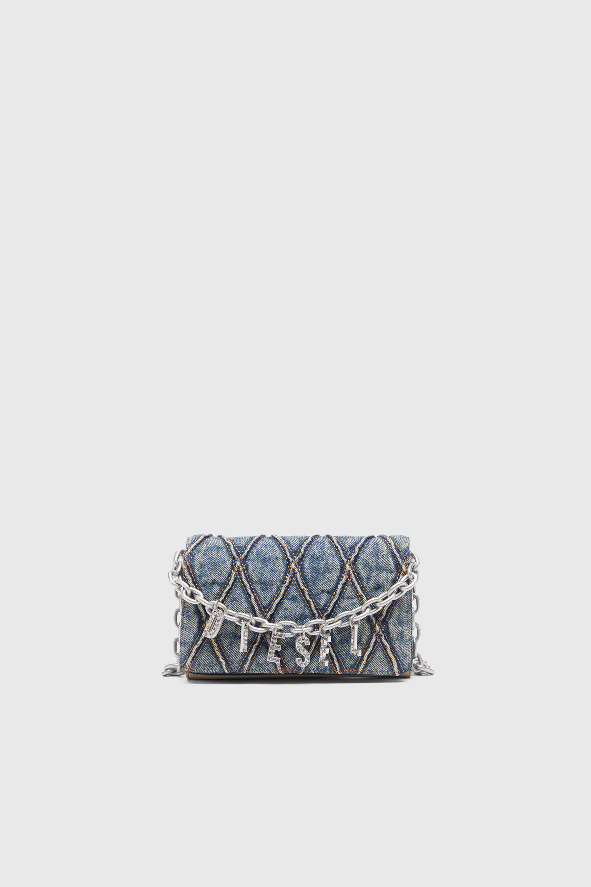 Diesel - CHARM-D WALLET STRAP, Monedero de denim acolchado con motivo argyle Mujer in Azul marino - 1