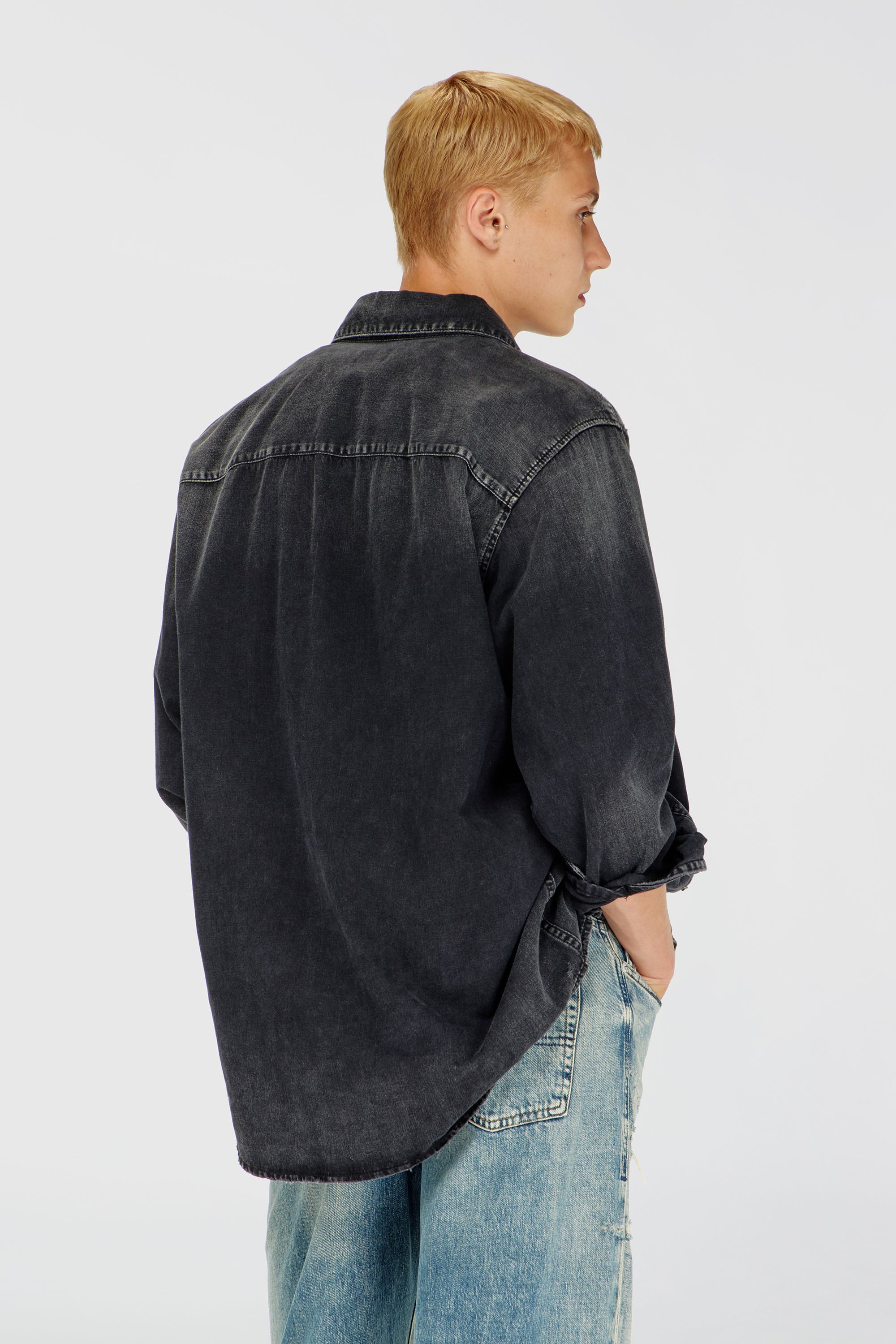 Diesel - D-SIMPLY, Chemise en denim &agrave; manches longues Homme in Noir - 4