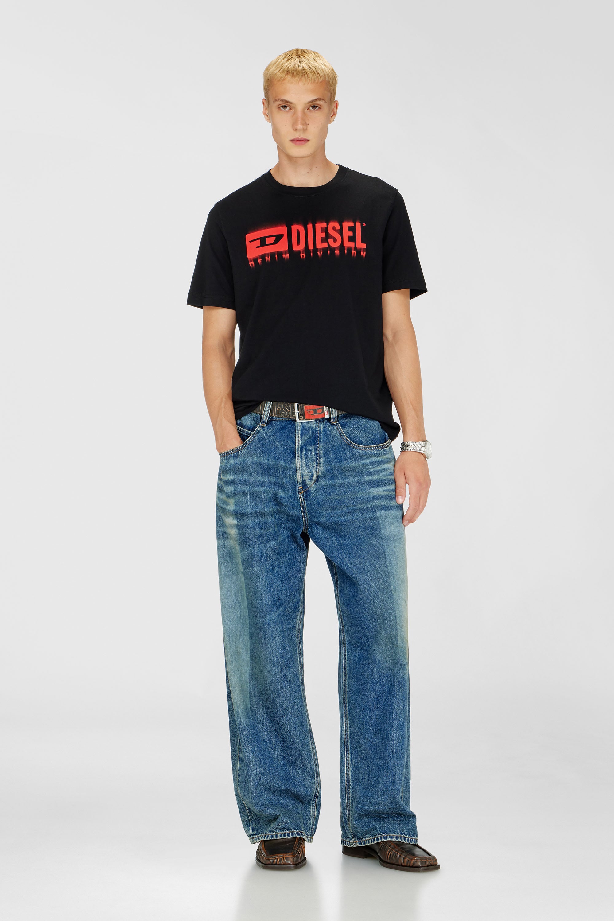 Diesel - T-ADJUST-Q7, Male's T-shirt with blurry Diesel logo in Black - 2