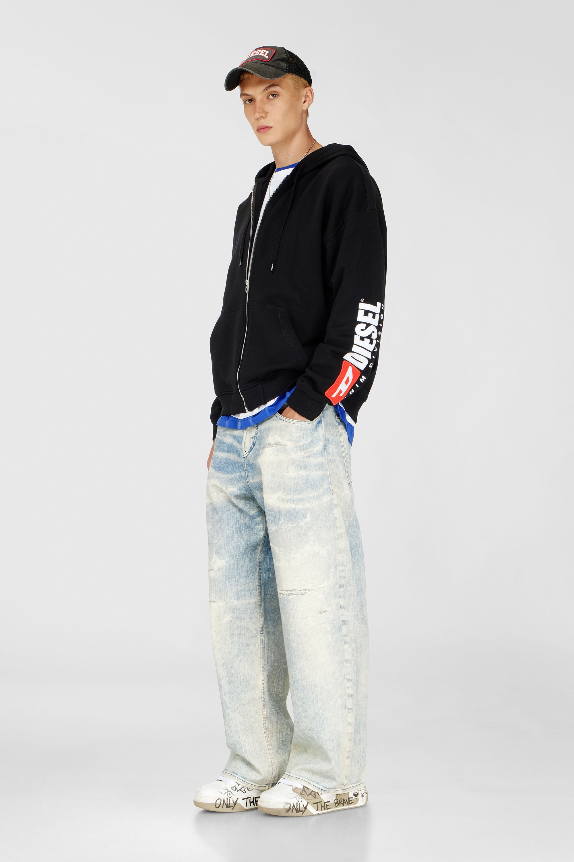 Diesel - S-BOXT-ZIP-HOOD-DIV, Sweat &agrave; capuche avec logo brod&eacute; Homme in Noir - 1