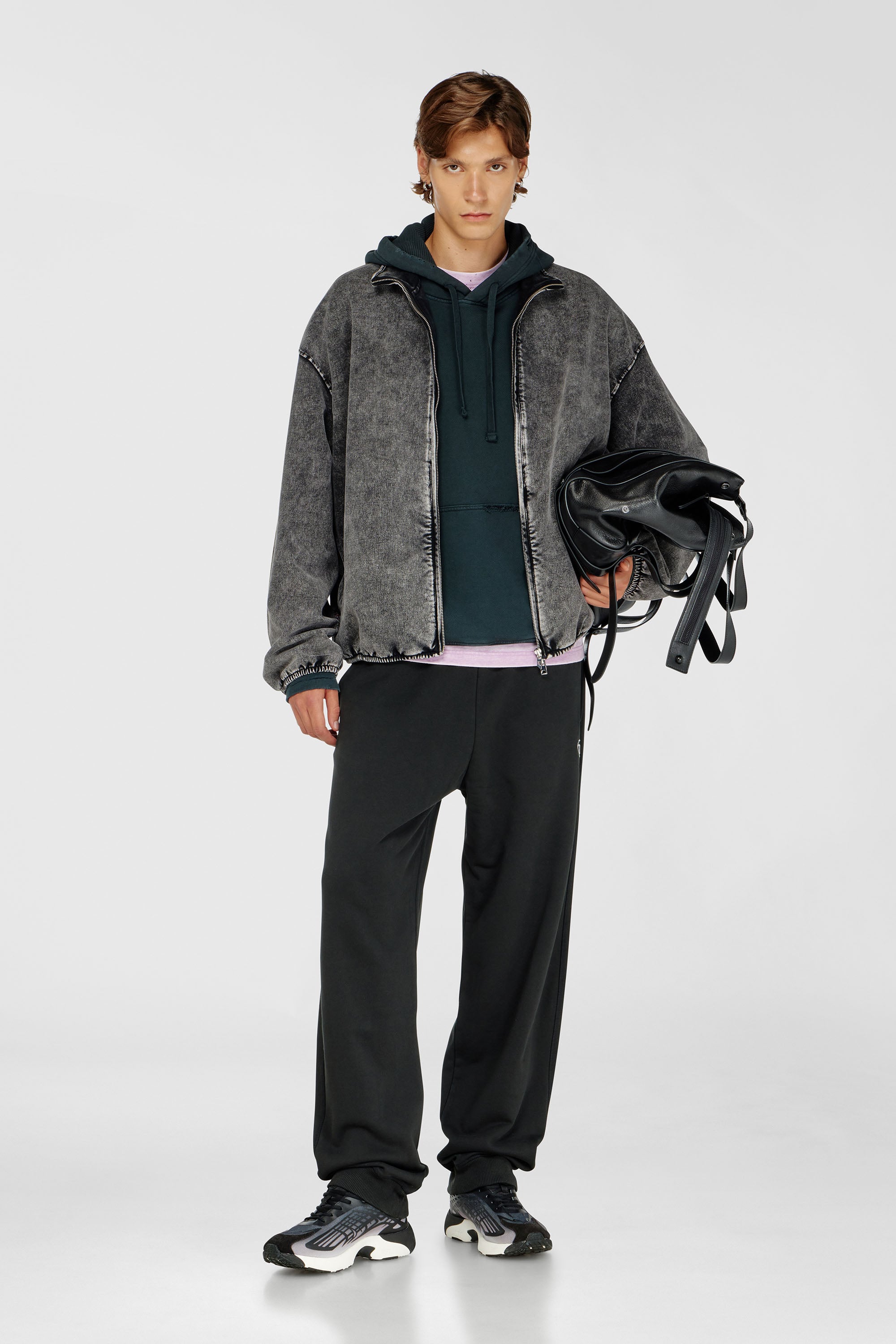 Diesel - P-MARKY-IOD, Pantalon en coton avec Oval D m&eacute;tallique Homme in Noir - 1