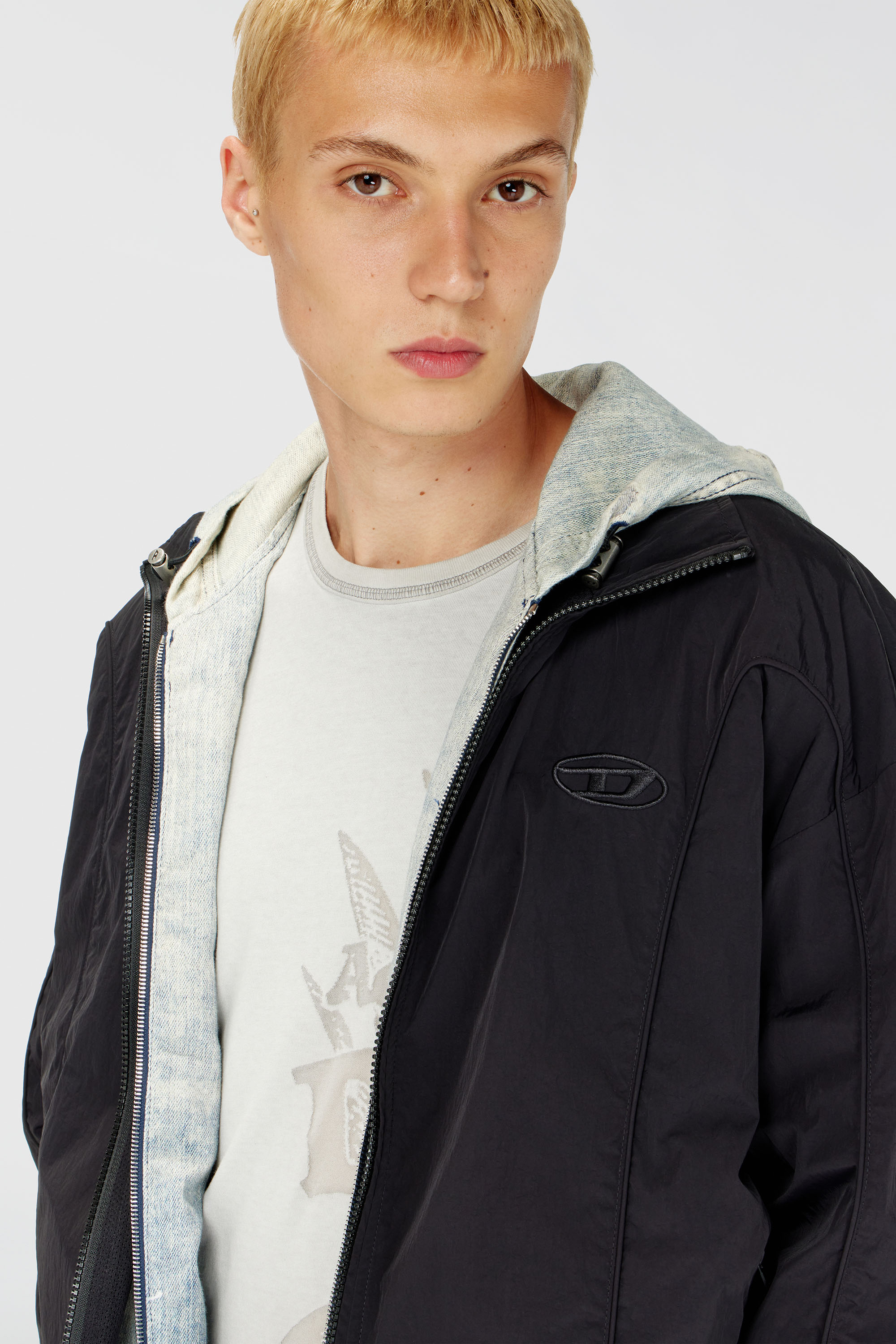 Diesel - J-FIVE-WRD-AKAD, Chaqueta de nailon arrugado con ribetes Hombre in Negro - 4