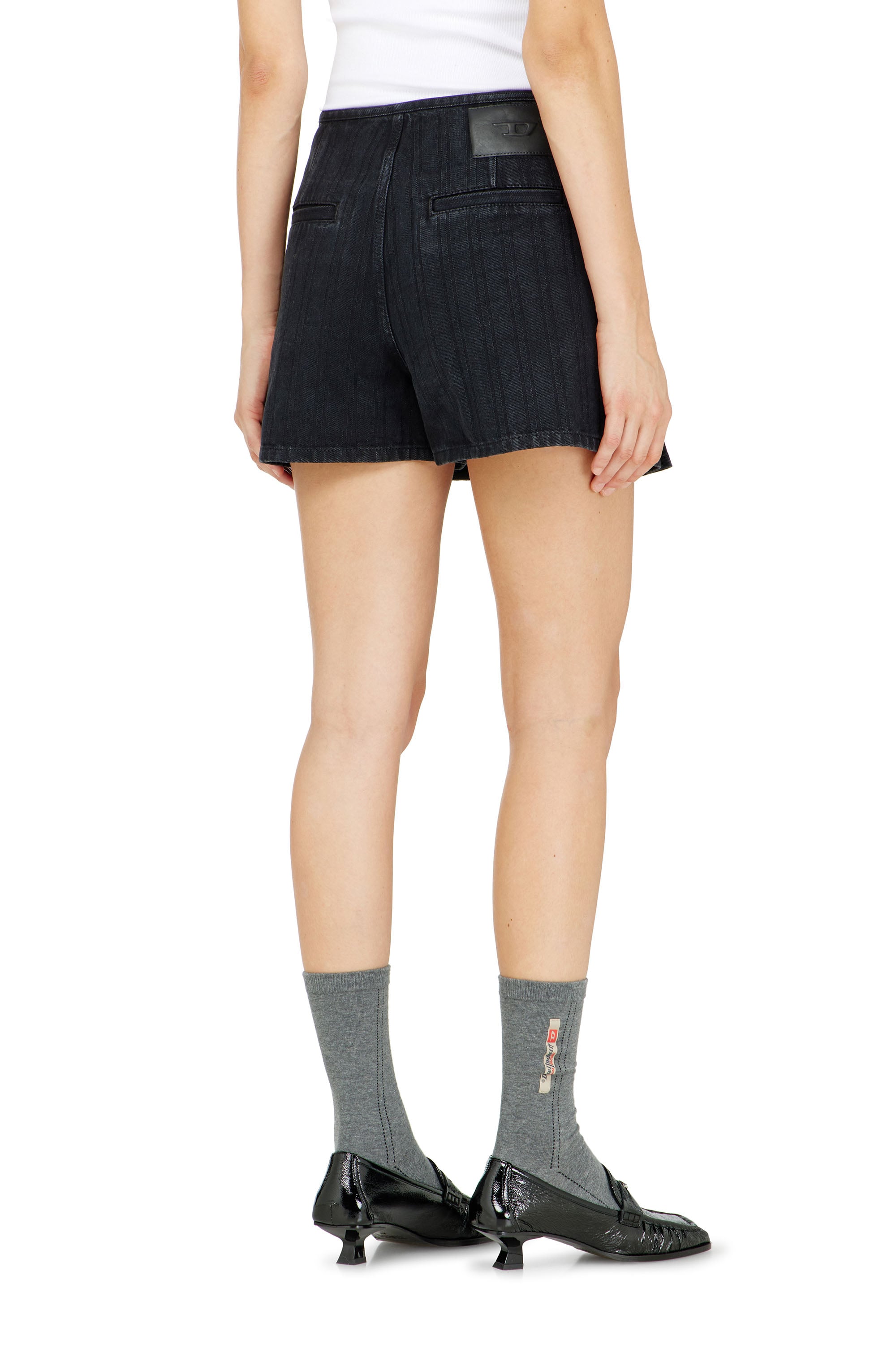 Diesel - DE-SHERO, Woman's Pleated skort in pinstriped denim in Black/Dark grey - 3