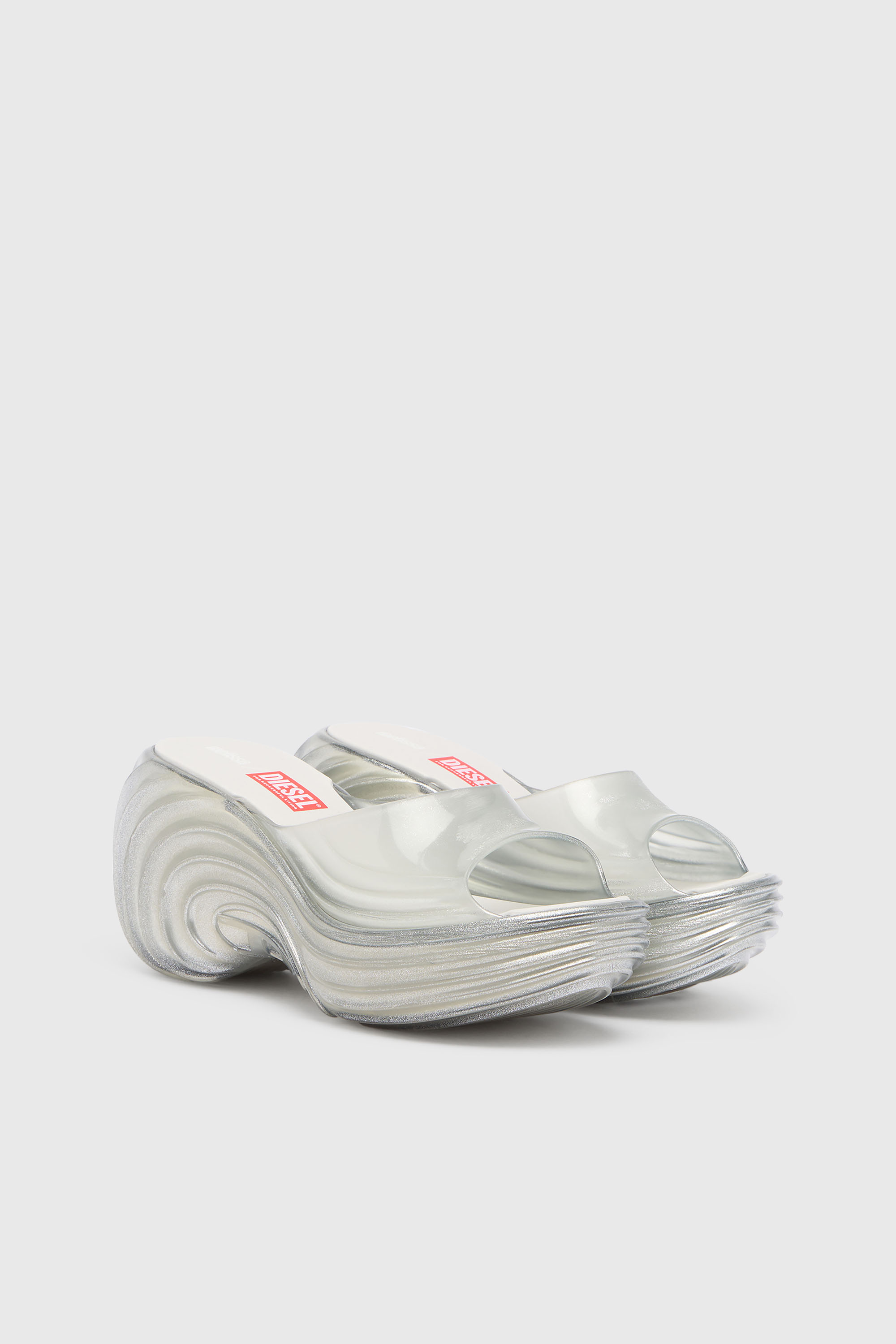 Diesel - MELISSA QUANTUM PLATFORM, Zueco de plataforma en Melflex&reg; Mujer in Plateado - 2
