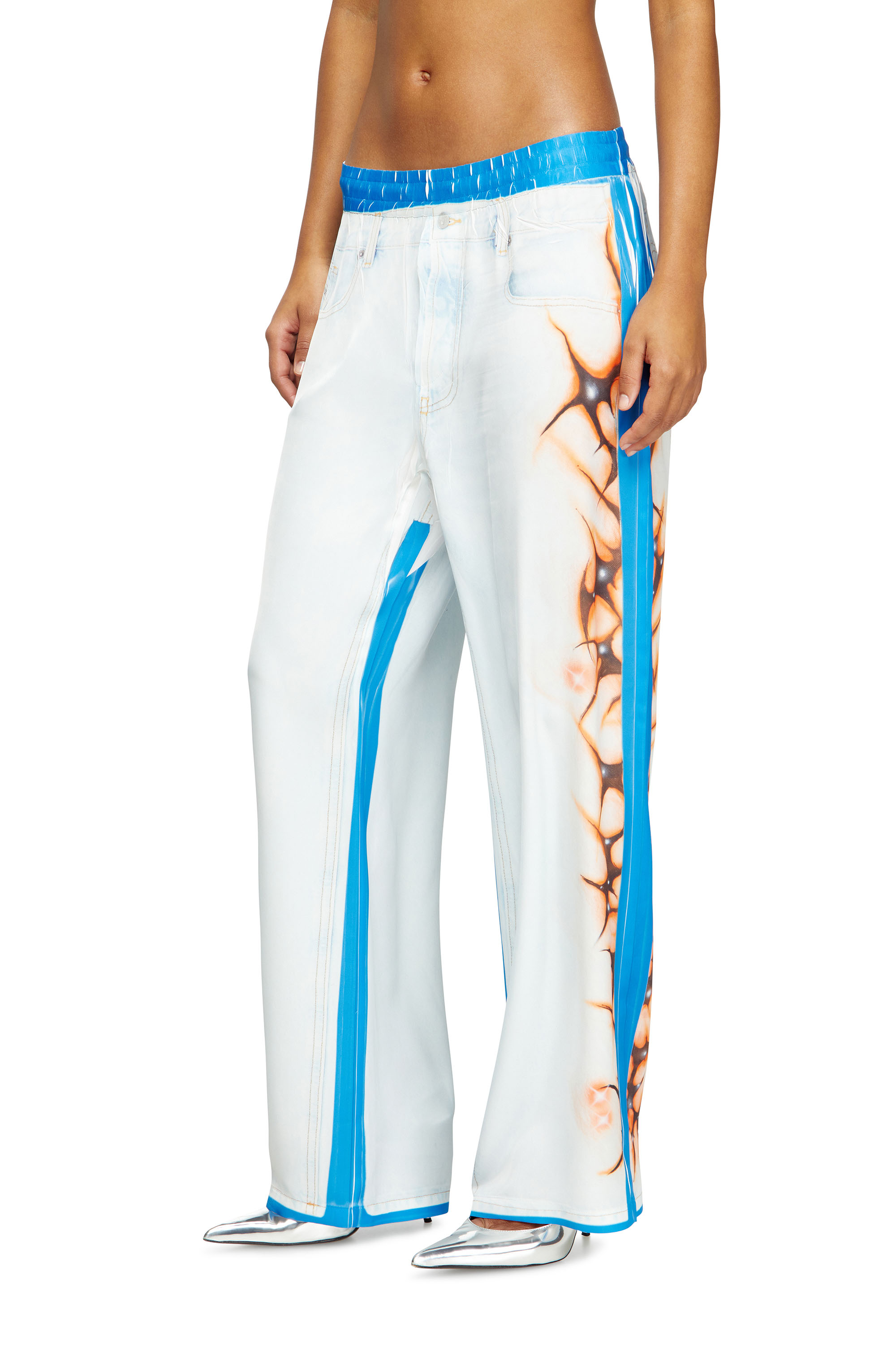 Diesel - P-AFTER-GRAFFITI-JAP, Pantalon avec fit relaxed et imprimé graffiti Mixte in Polychrome - 4