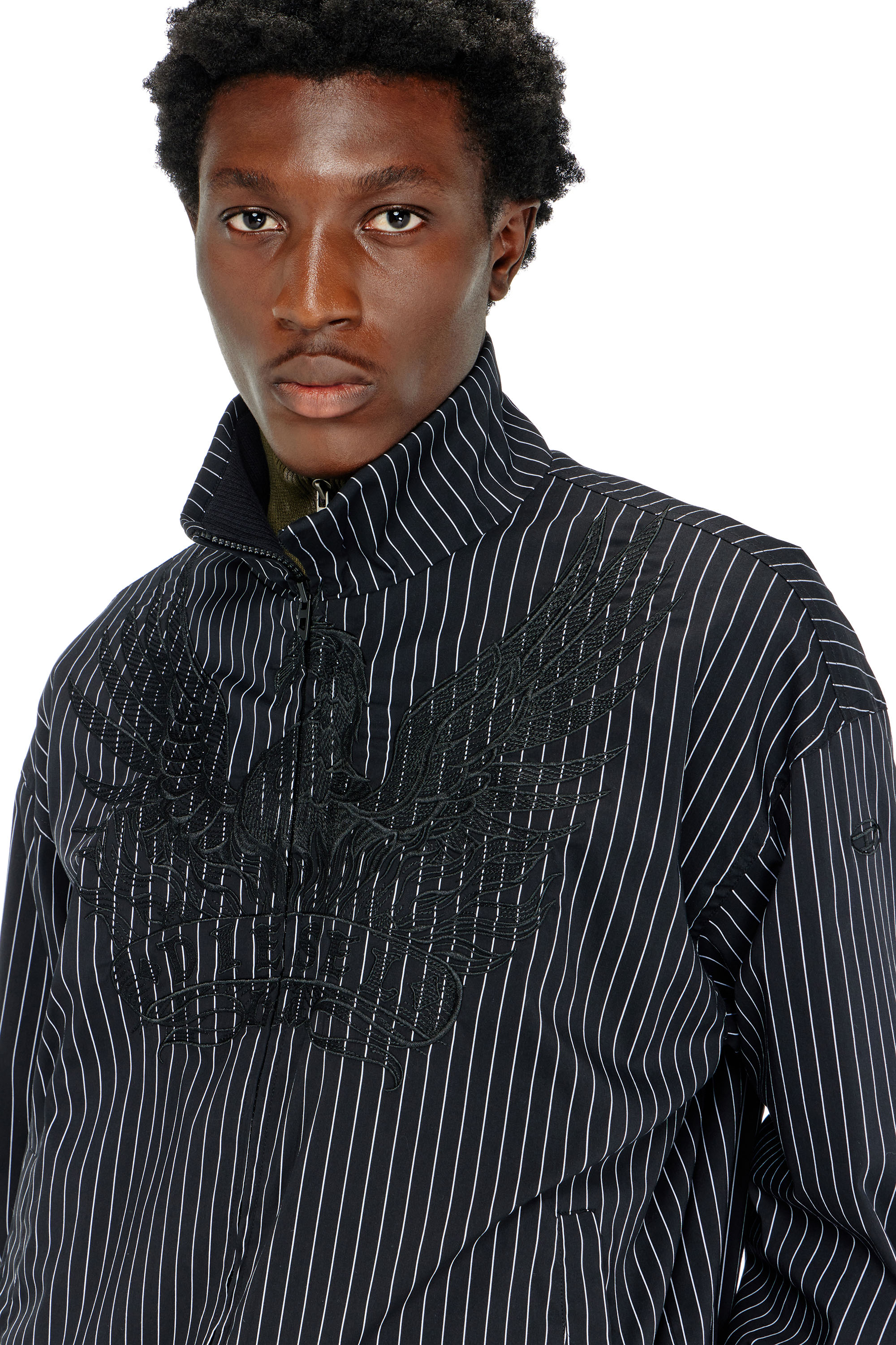 Diesel - J-CORSAR-NJCA, Veste en nylon &agrave; rayures avec broderie Phoenix Homme in Noir - 4