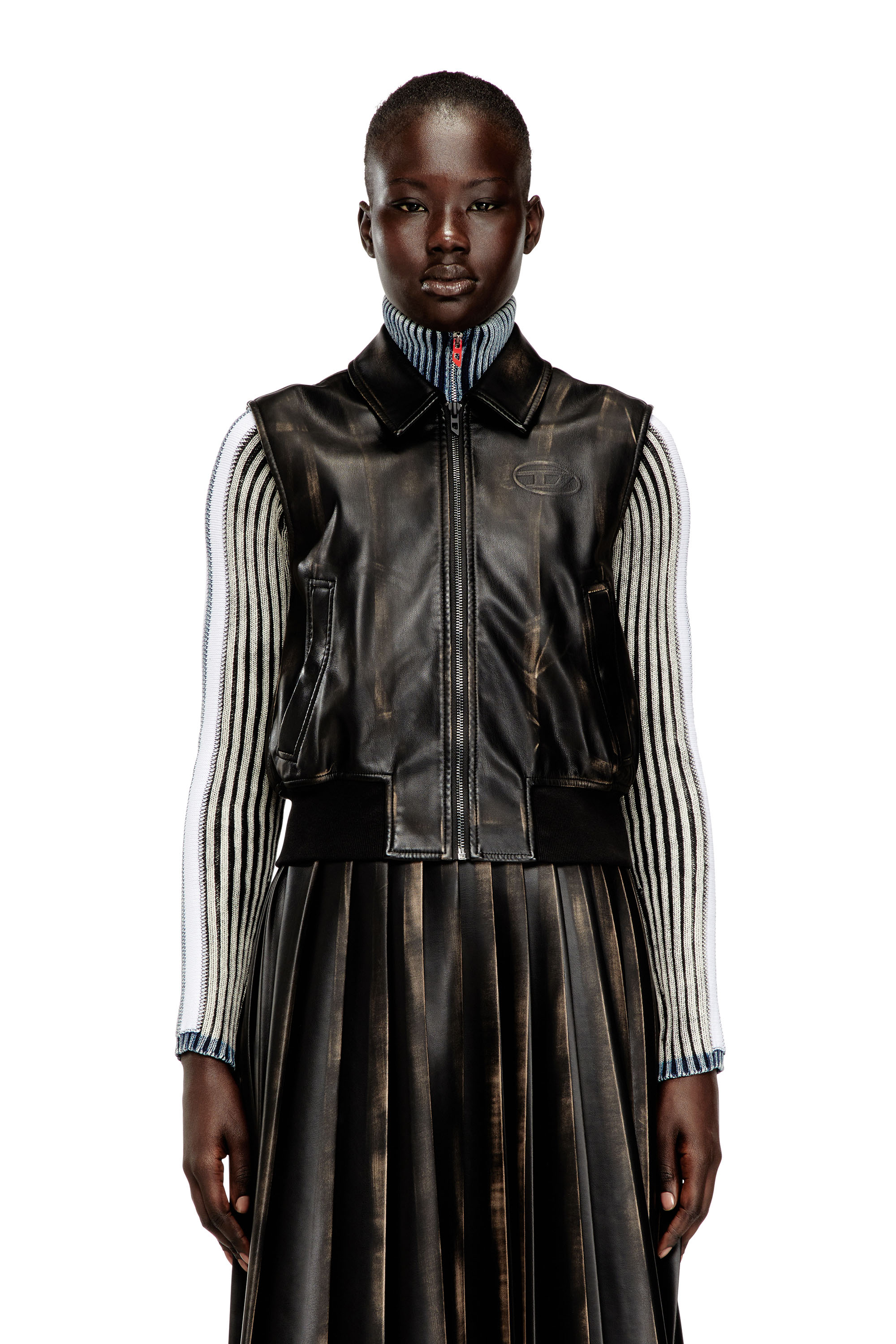 Diesel - G-INKO, Chaleco bomber con efecto desgastado Mujer in Marrón - 1