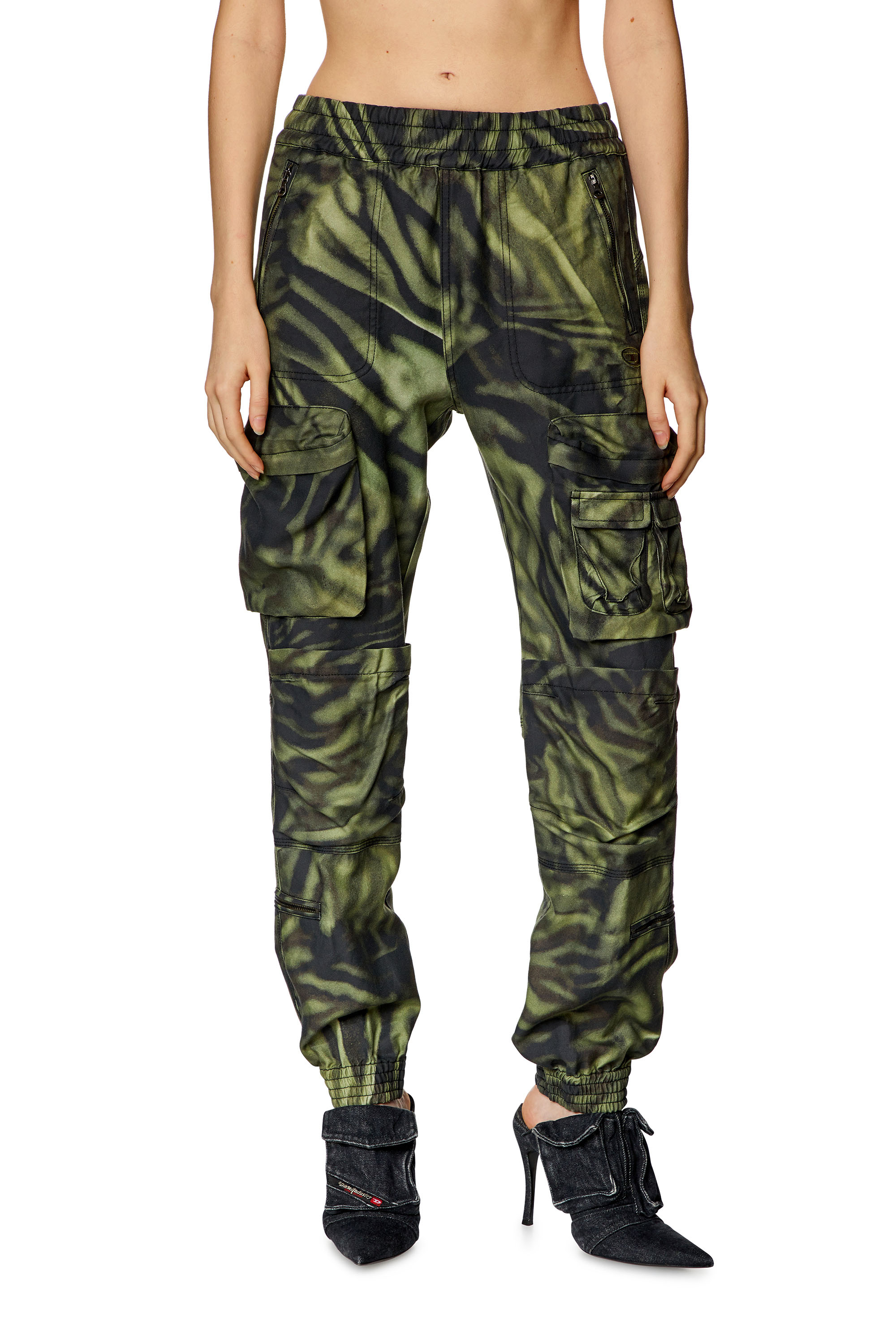Diesel - P-MIROW, Female's Cargo pants in zebra-camo twill in Black/Green - 1