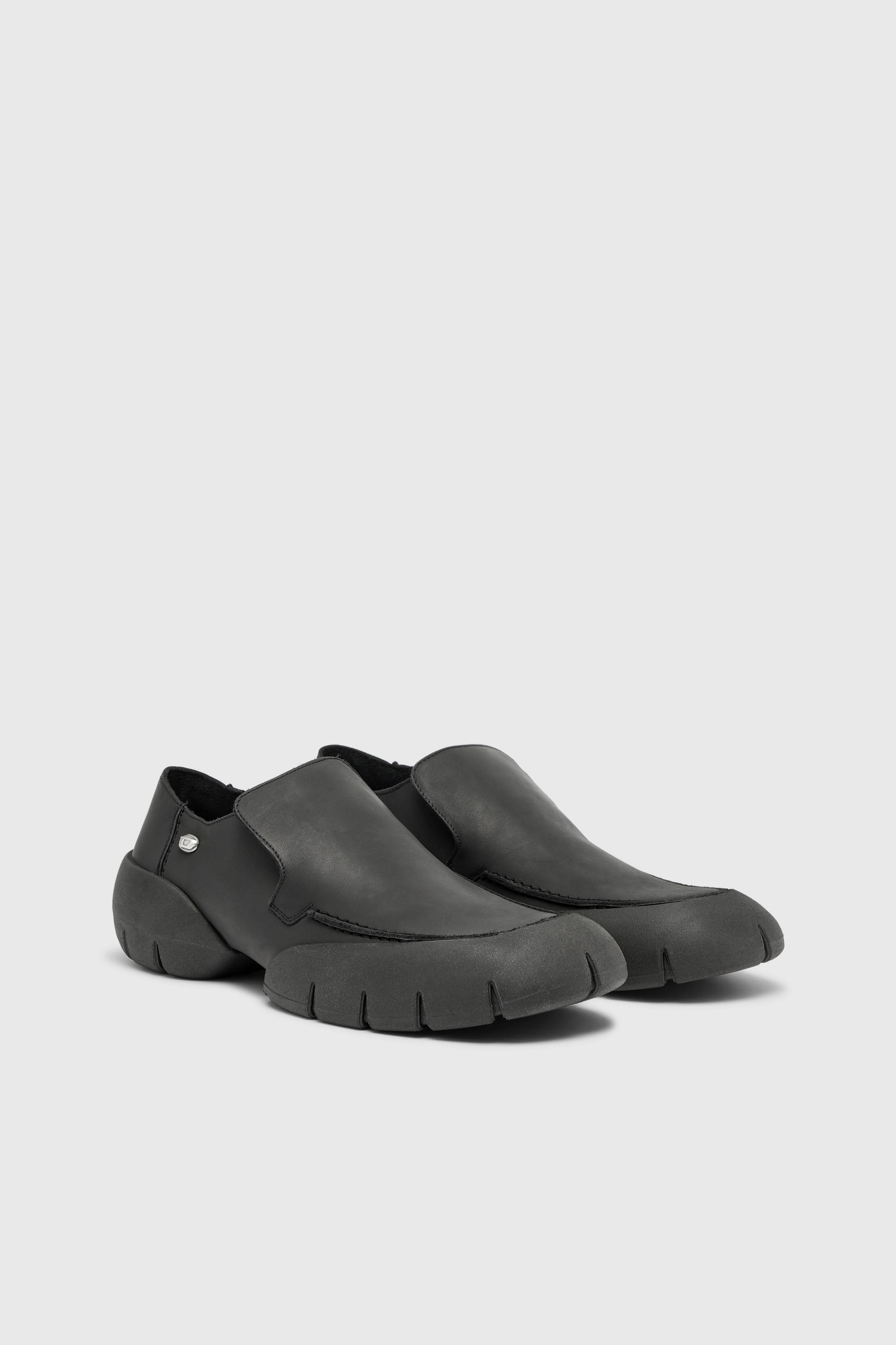 Diesel - D-MATHIEU SC, D-Mathieu-Mocassin en cuir bross&eacute; avec semelle en caoutchouc Homme in Noir - 2