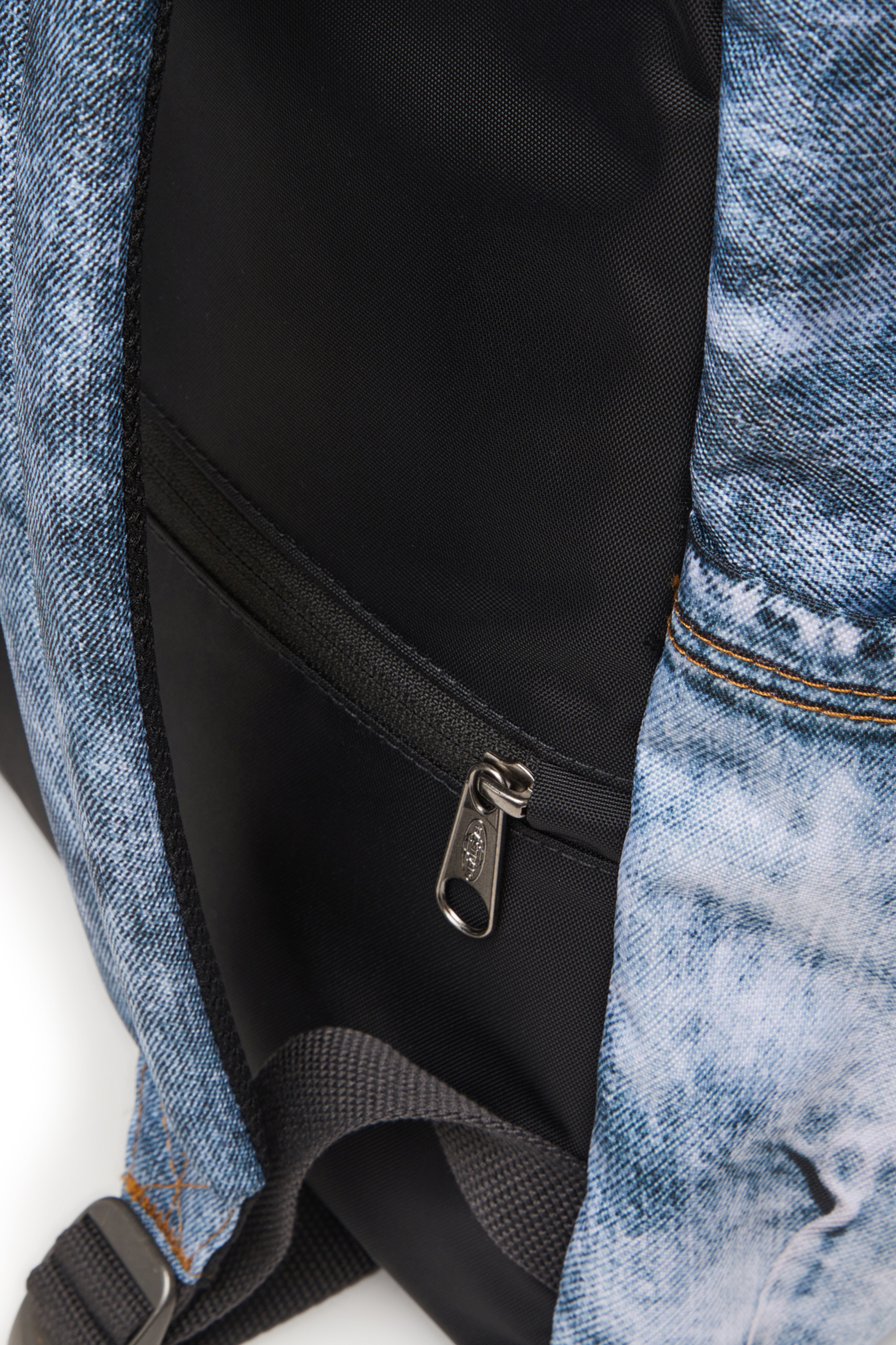 バッグ Diesel enamel nylon backpack navy blue Shop Diesel Men's Discover Backpack, surf – Luggage Factory