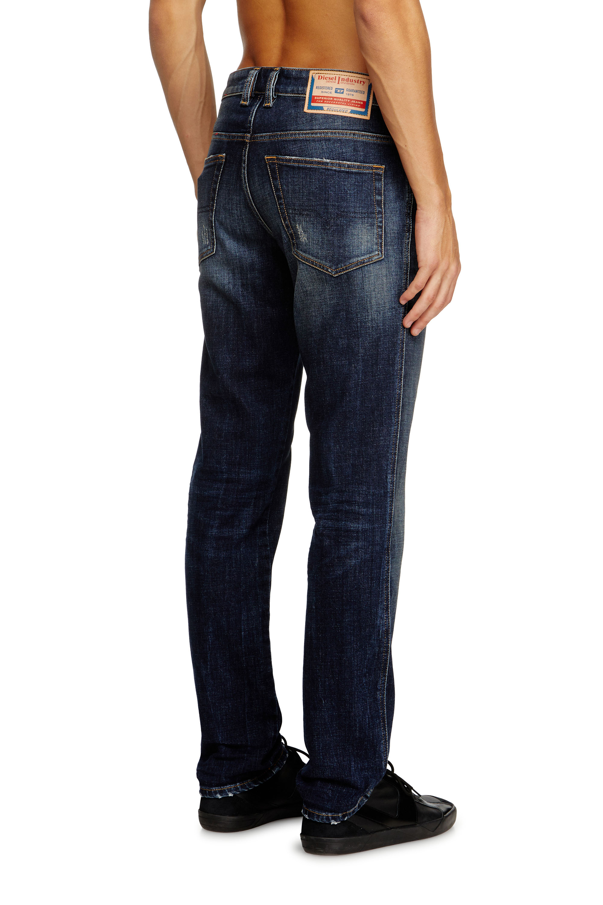 Diesel - Slim Jeans 1993 D-Vyl 0ADBN Homme, Bleu Foncé - Image 4