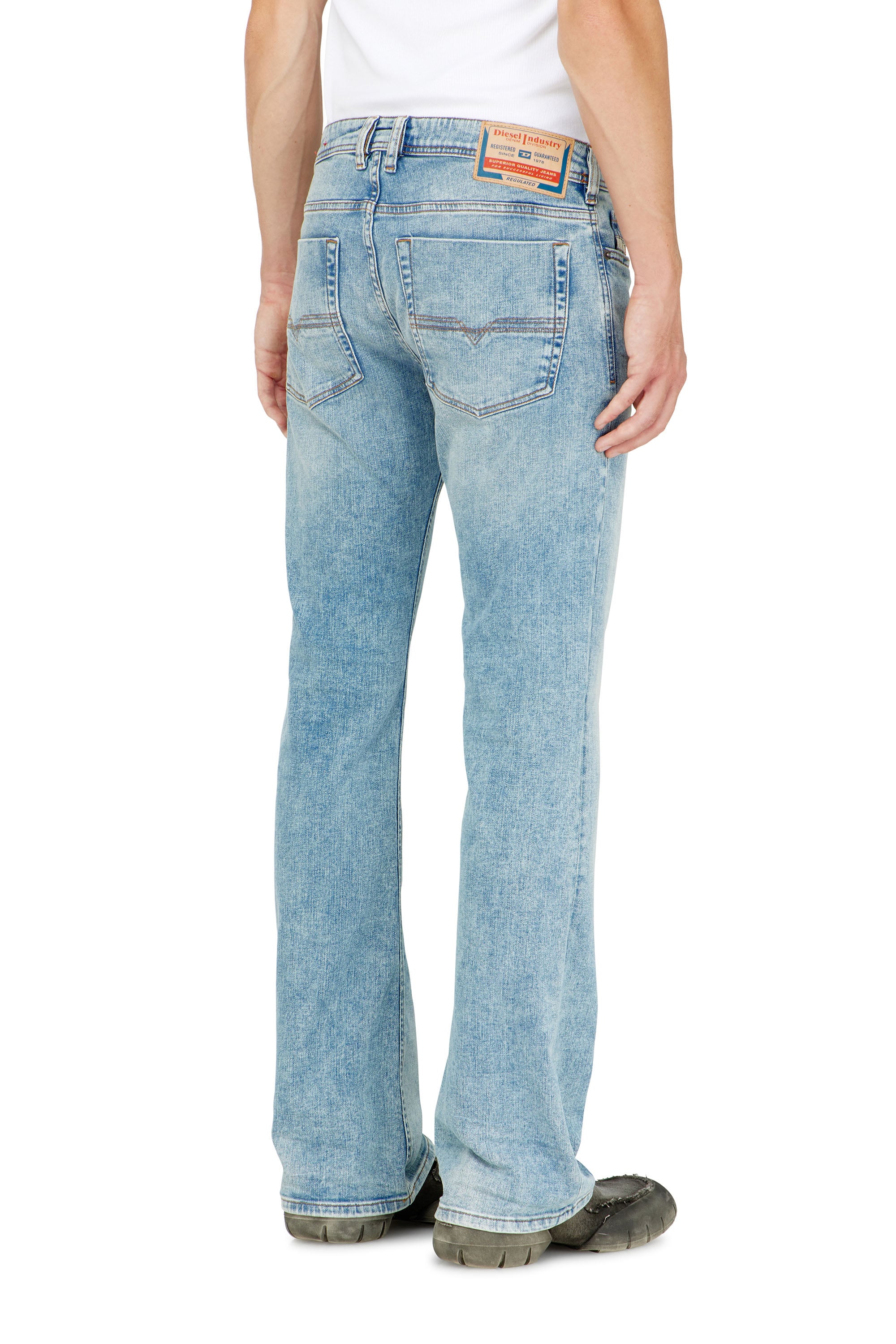 Diesel - Bootcut Jeans 2007 Zatiny 0DBDV Hombre, Azul Claro - 5
