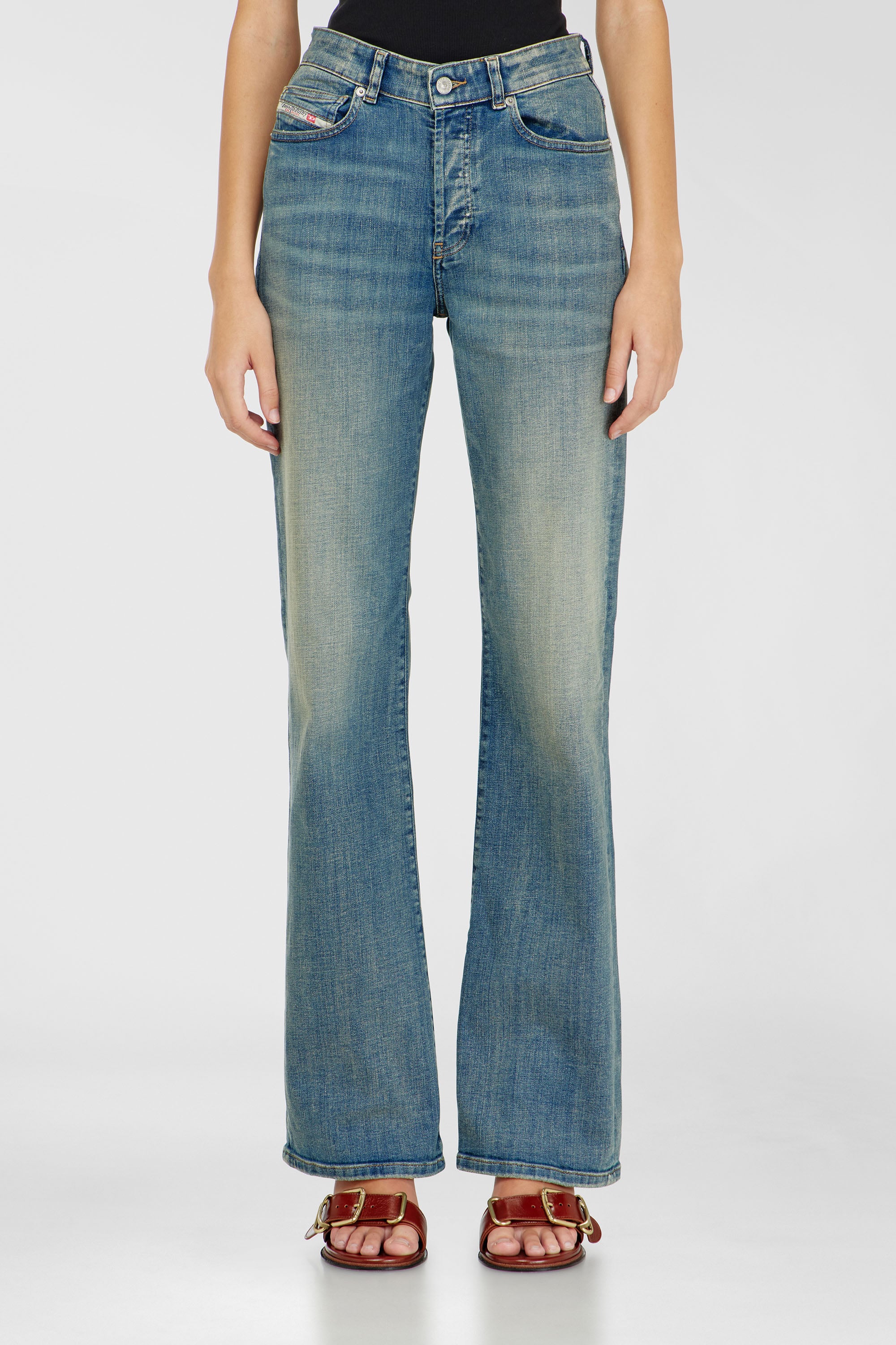 Diesel - Woman's Regular Jeans 1971 D-Sent 09N32, Medium blue - 1