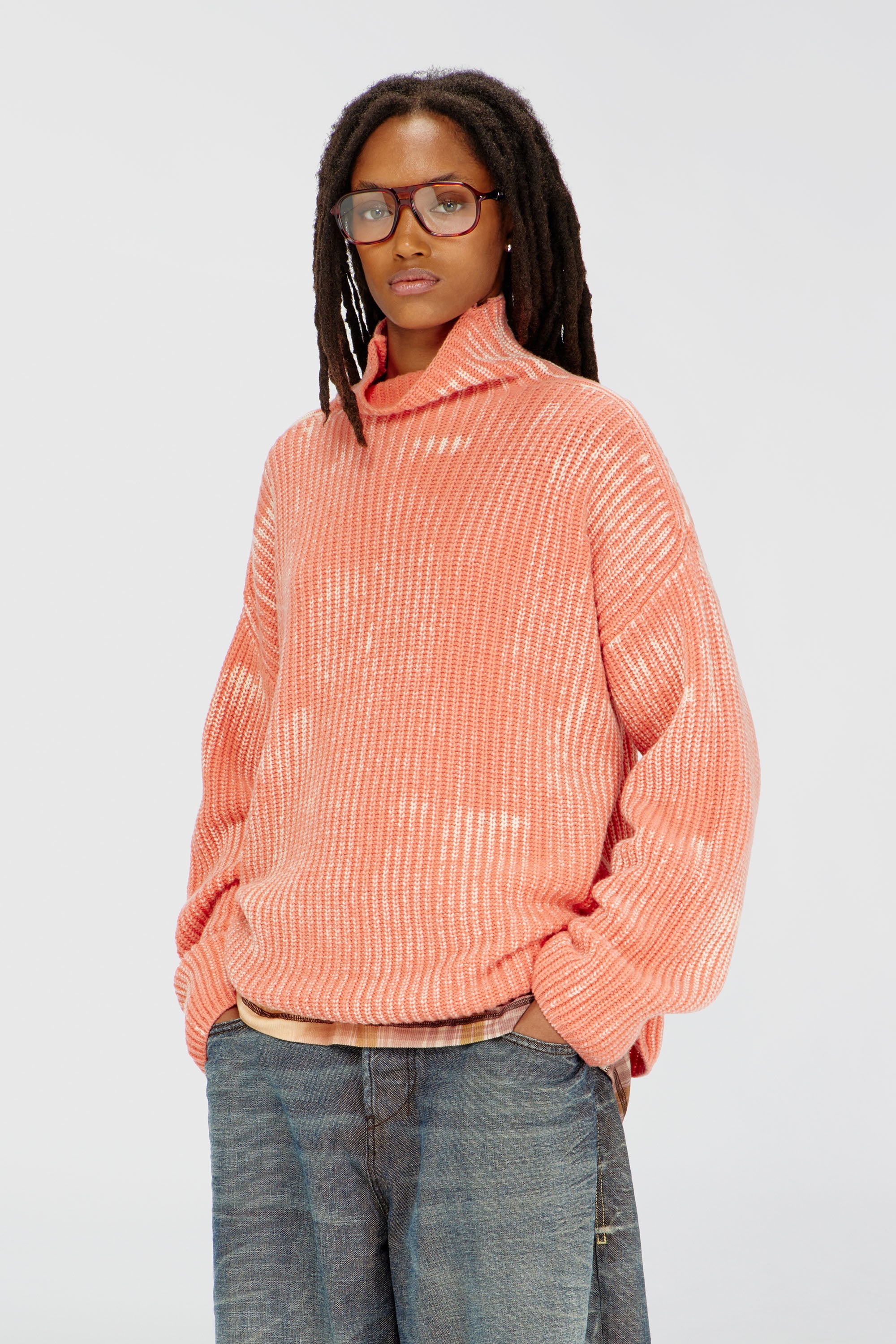 Diesel - M-AMET, Jersey de cuello embudo en mezcla de lana acanalada Mujer in Rojo - 1