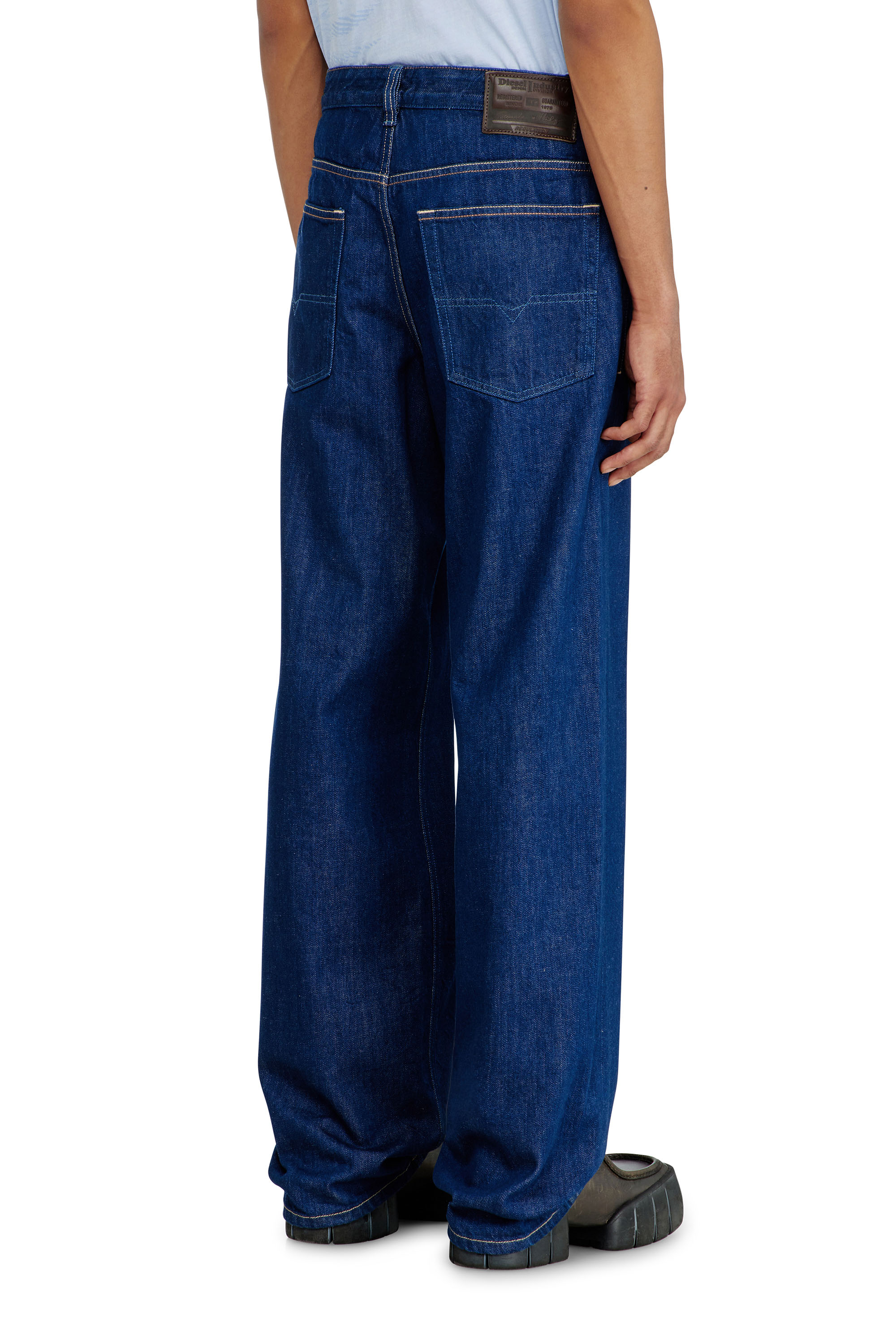 Diesel - Relaxed Jeans 2001 D-Macro 09Q09 Hombre, Azul Oscuro - 5