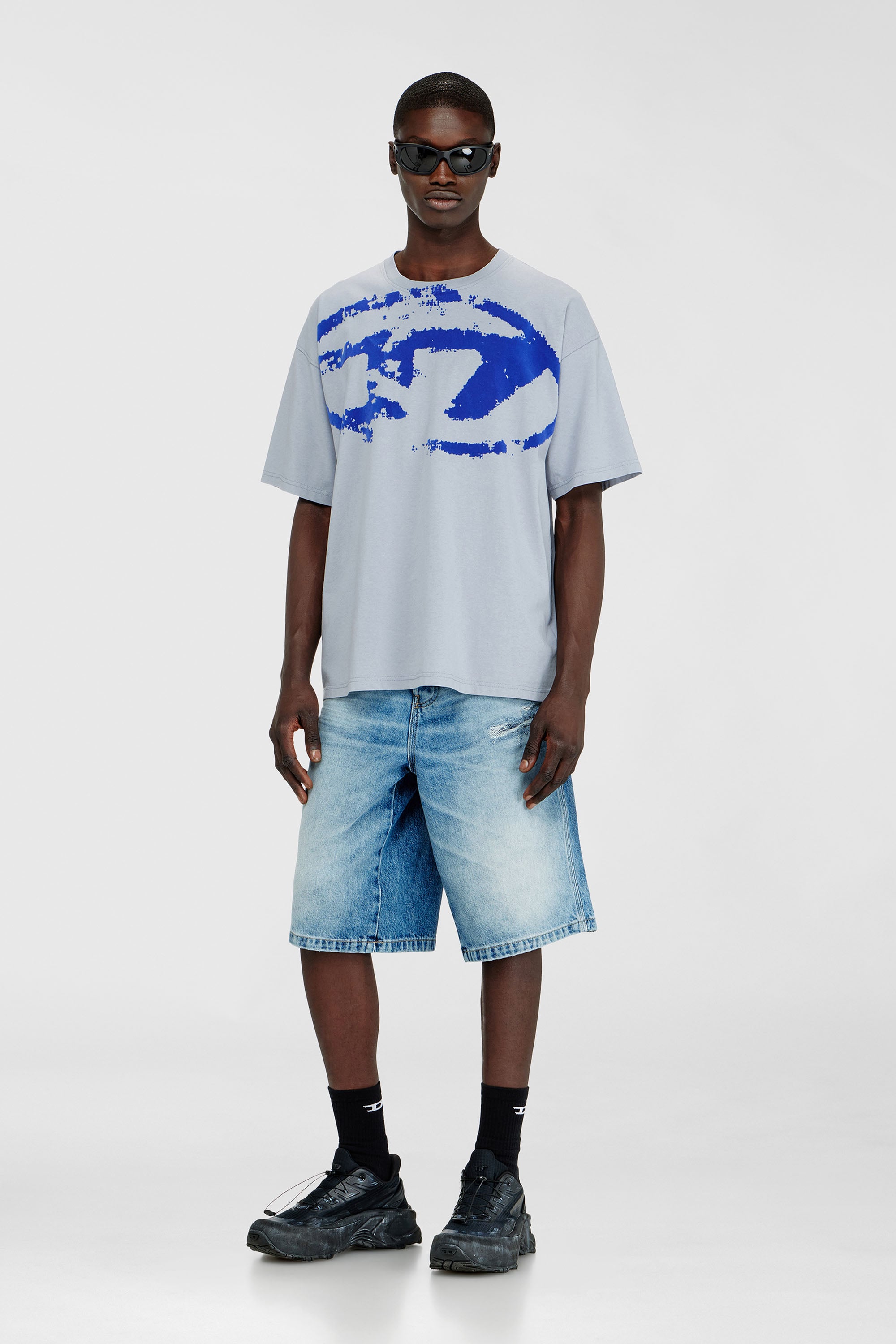 Diesel - T-BOXT-N14, Male's T-shirt with distressed flocked logo in Light Blue - 2