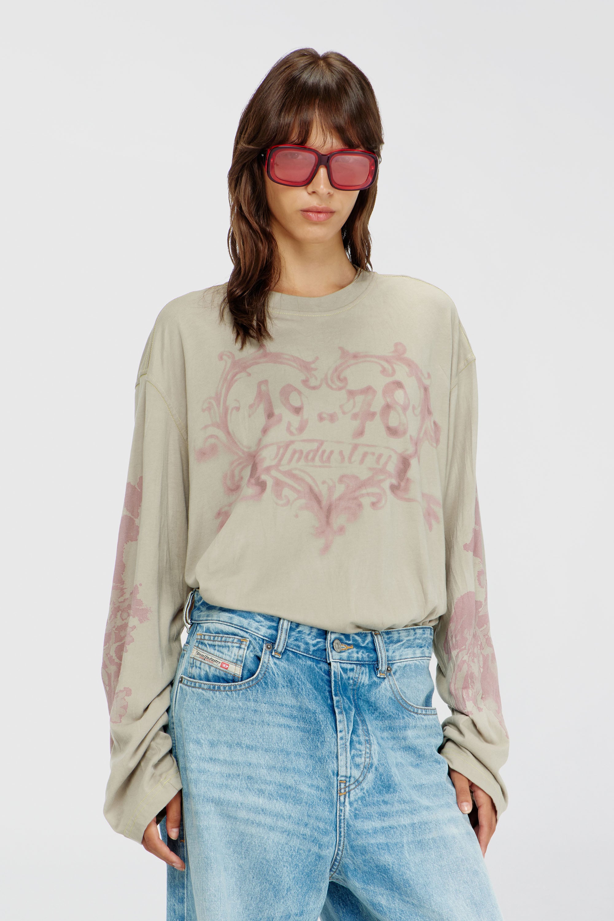 Diesel - T-HILARY-LS-AA1, Camiseta de manga larga de algod&oacute;n con estampado gr&aacute;fico Mujer in Multicolor - 3