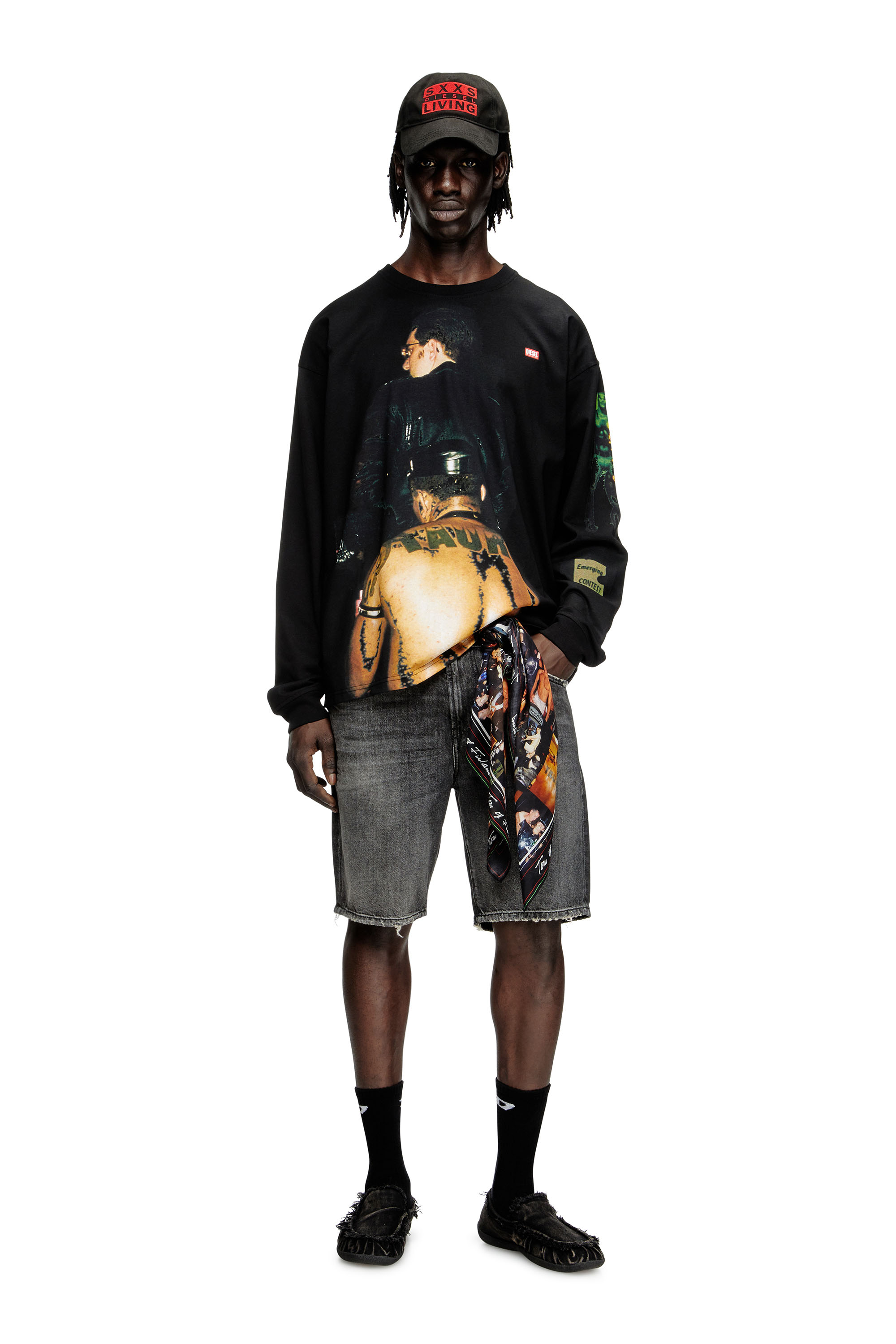 Diesel - PR-T-BOXT-LS-TOM25-1, Unisex's Long-sleeve T-shirt with graphic print in Black - 1