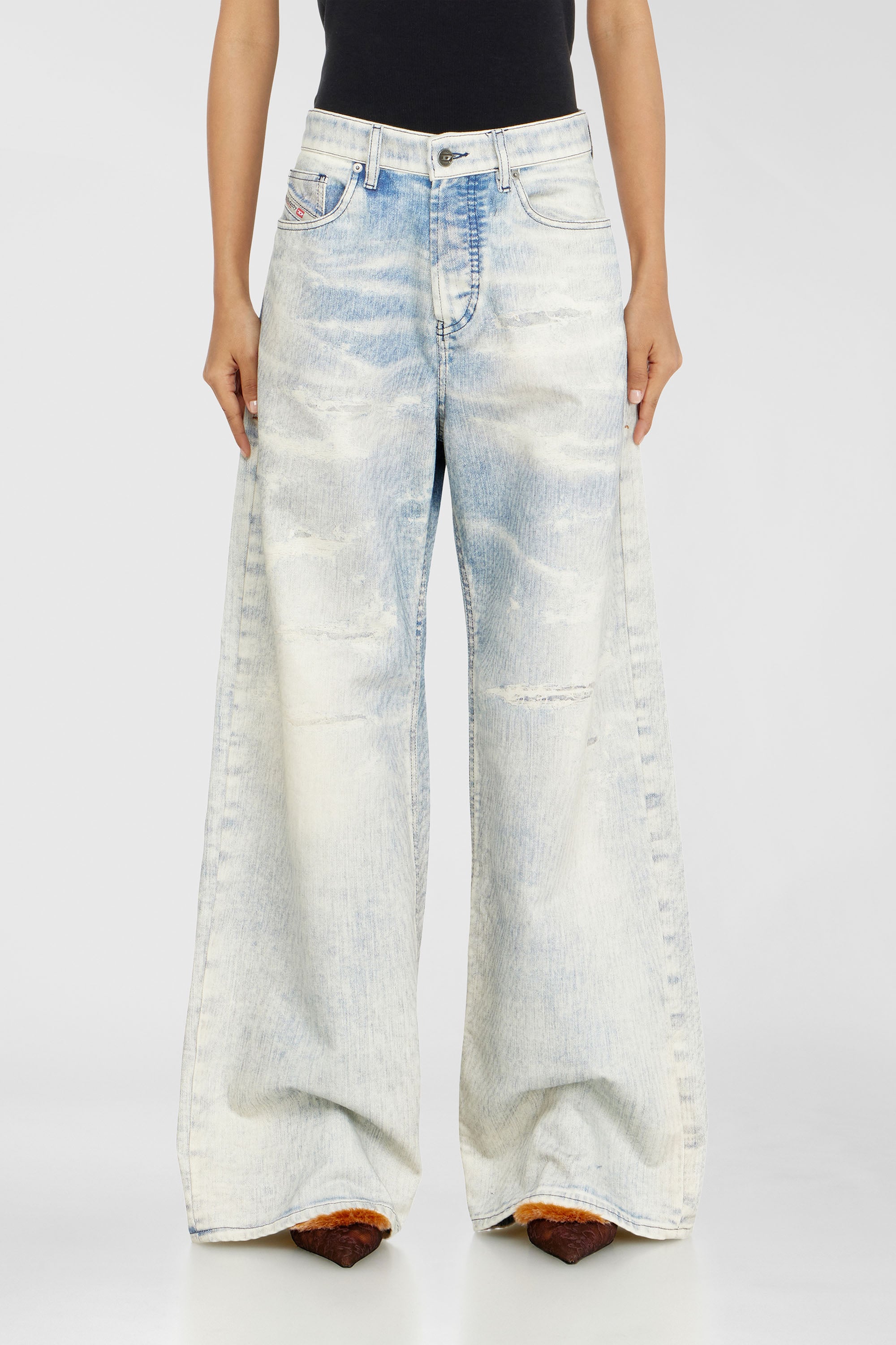 Diesel - Female's Relaxed Jeans 1996 D-Sire 09R69, Light Blue - 2