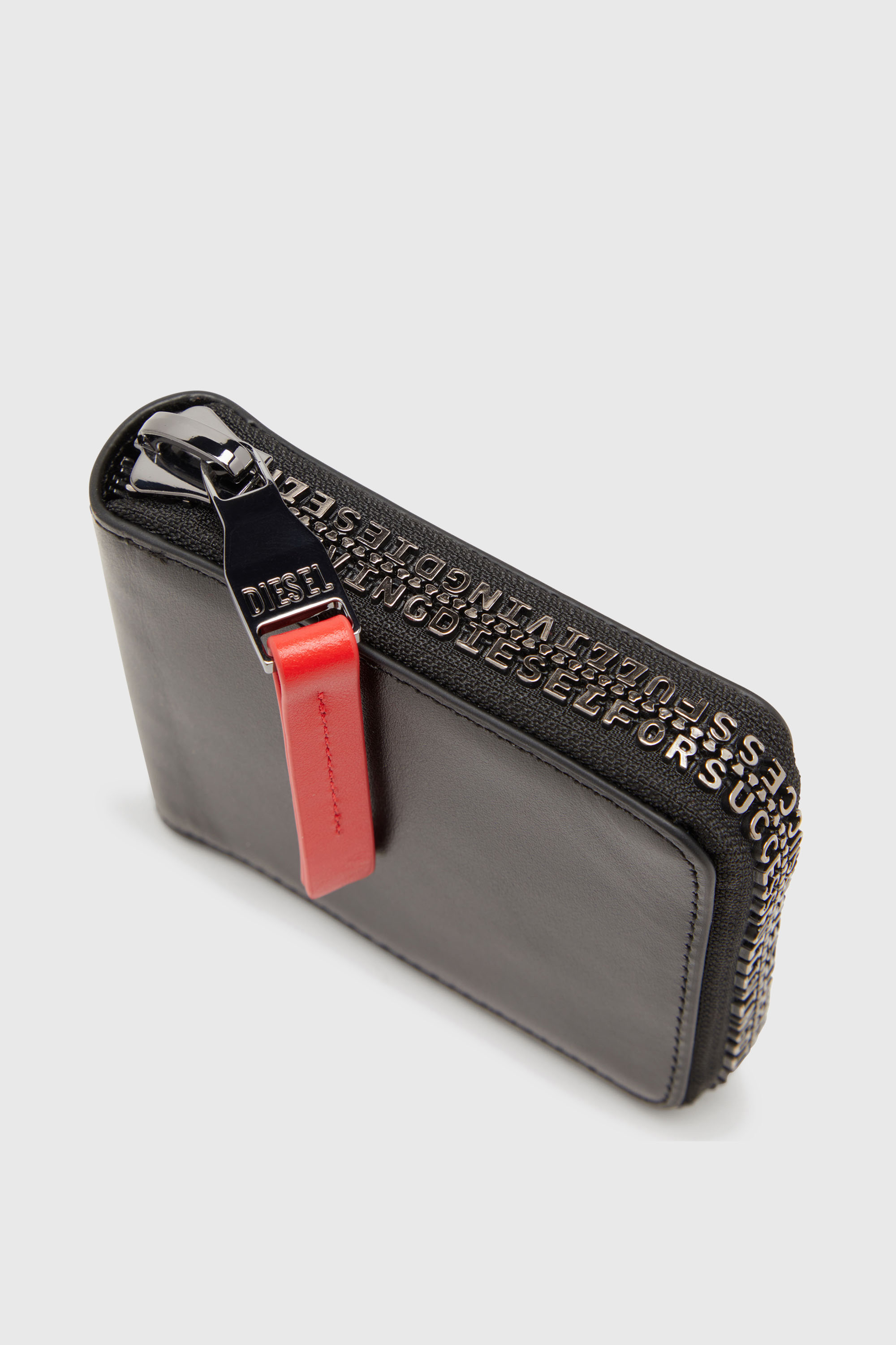 DIESEL レザーウォレット 二つ折財布 ZIP-D X10004PR818 Men's Leather zip wallet with logo zip | Black | Diesel MX