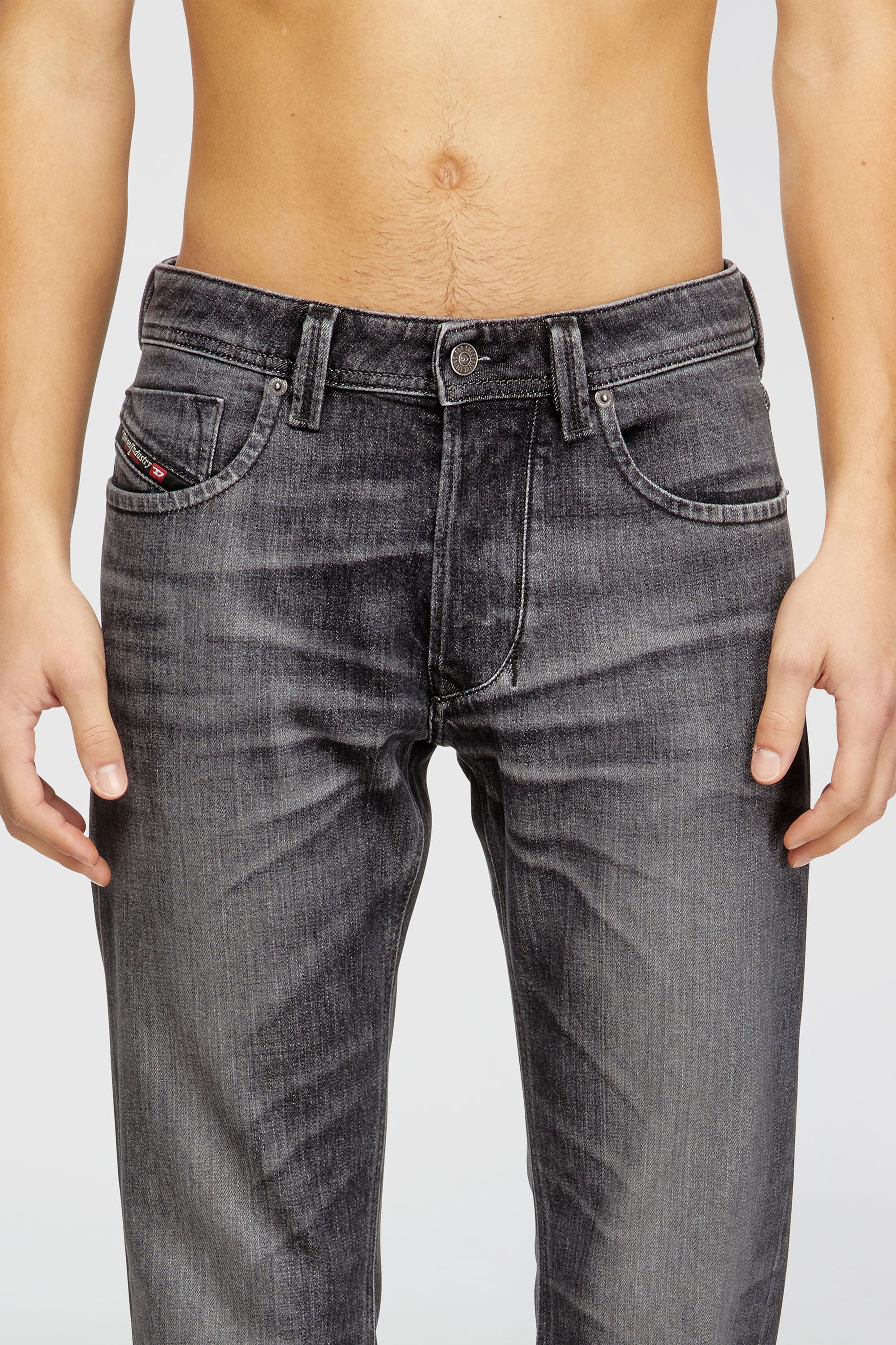 Diesel - Regular Jeans 1985 Larkee 09N49 Homme, Gris - Image 5