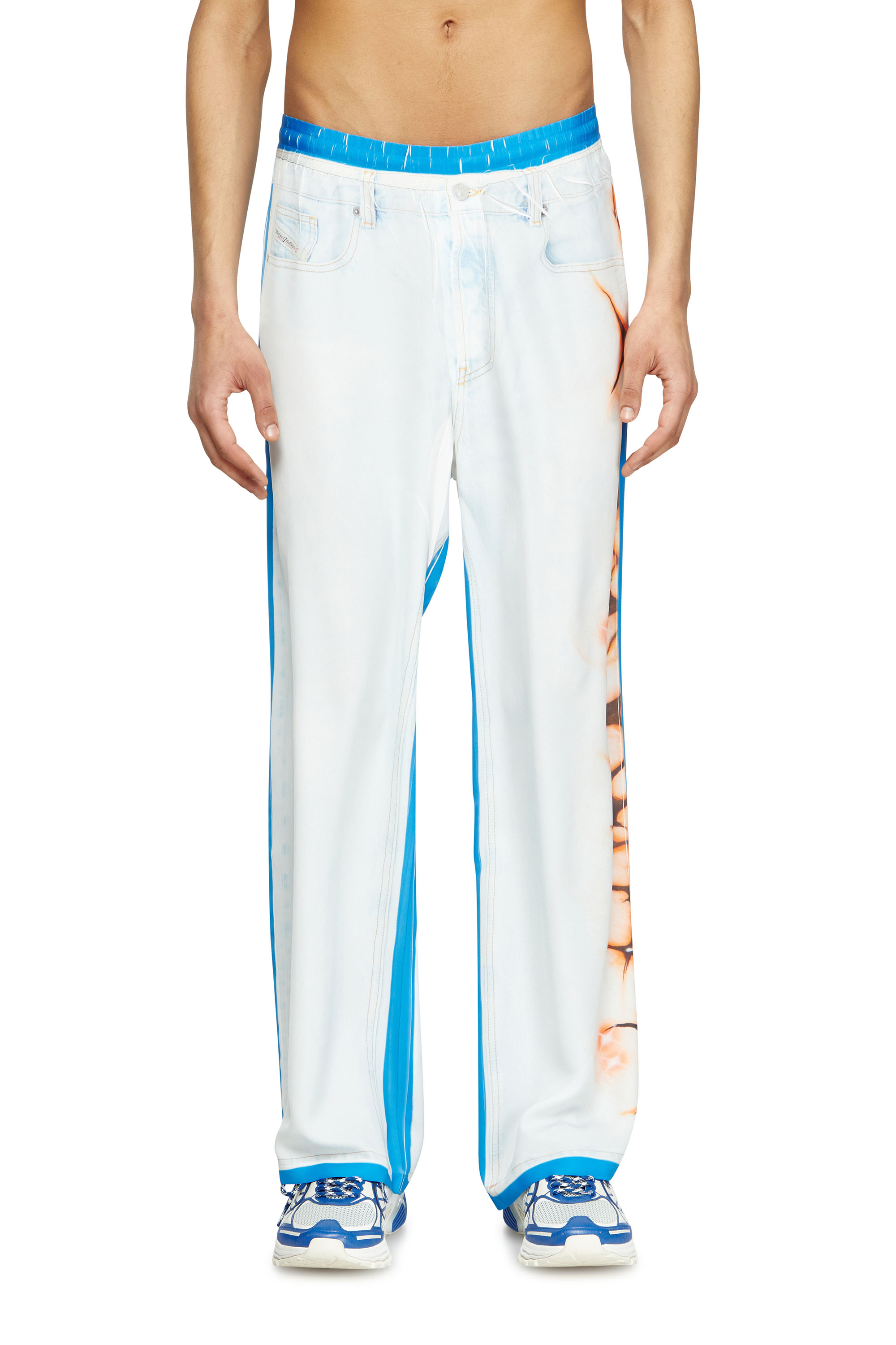 Diesel - P-AFTER-GRAFFITI-JAP, Pantalon avec fit relaxed et imprimé graffiti Mixte in Polychrome - 2