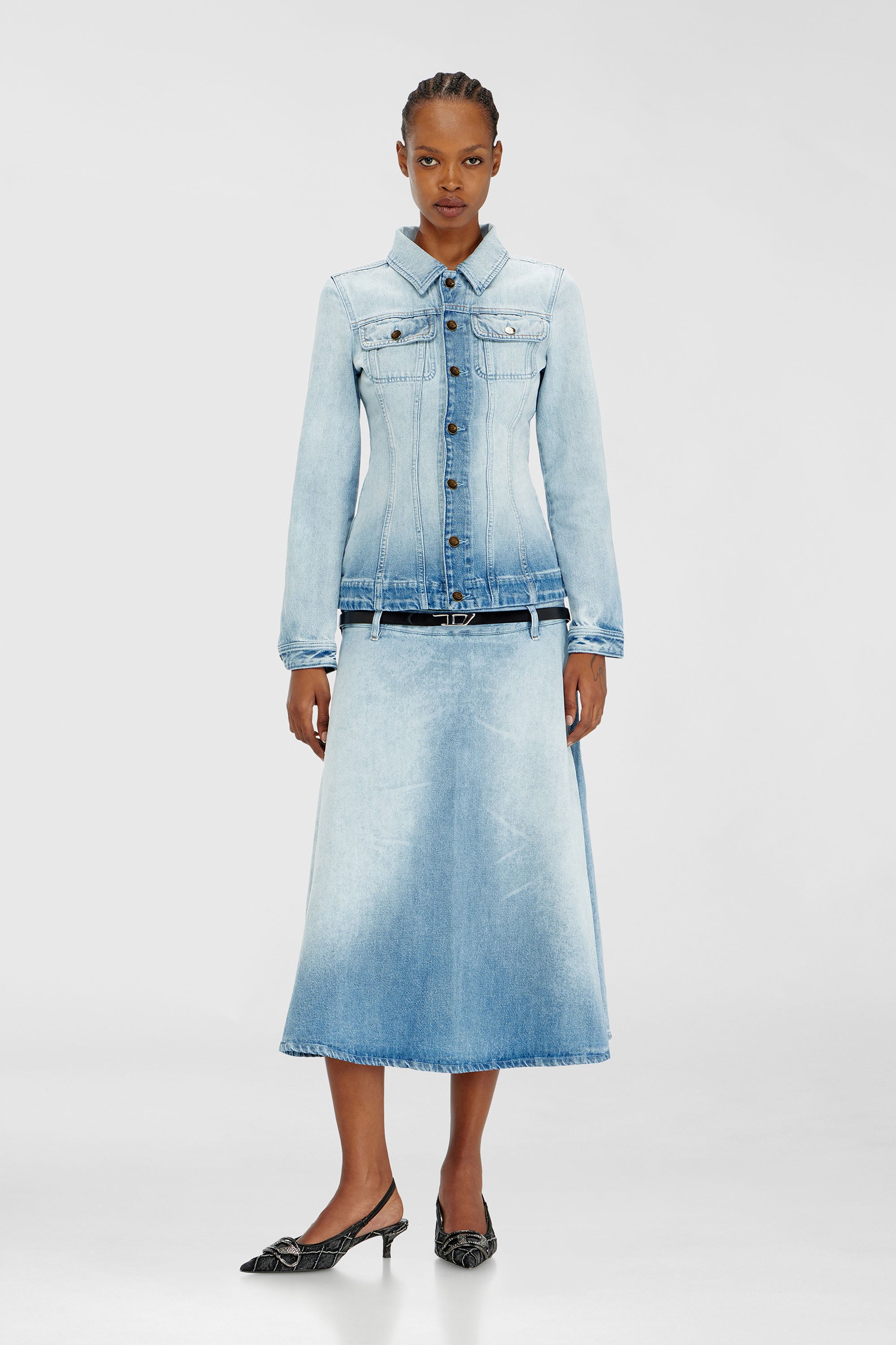 Diesel - DE-KATERIN-S, Woman's Hourglass denim trucker jacket in Light Blue - 2
