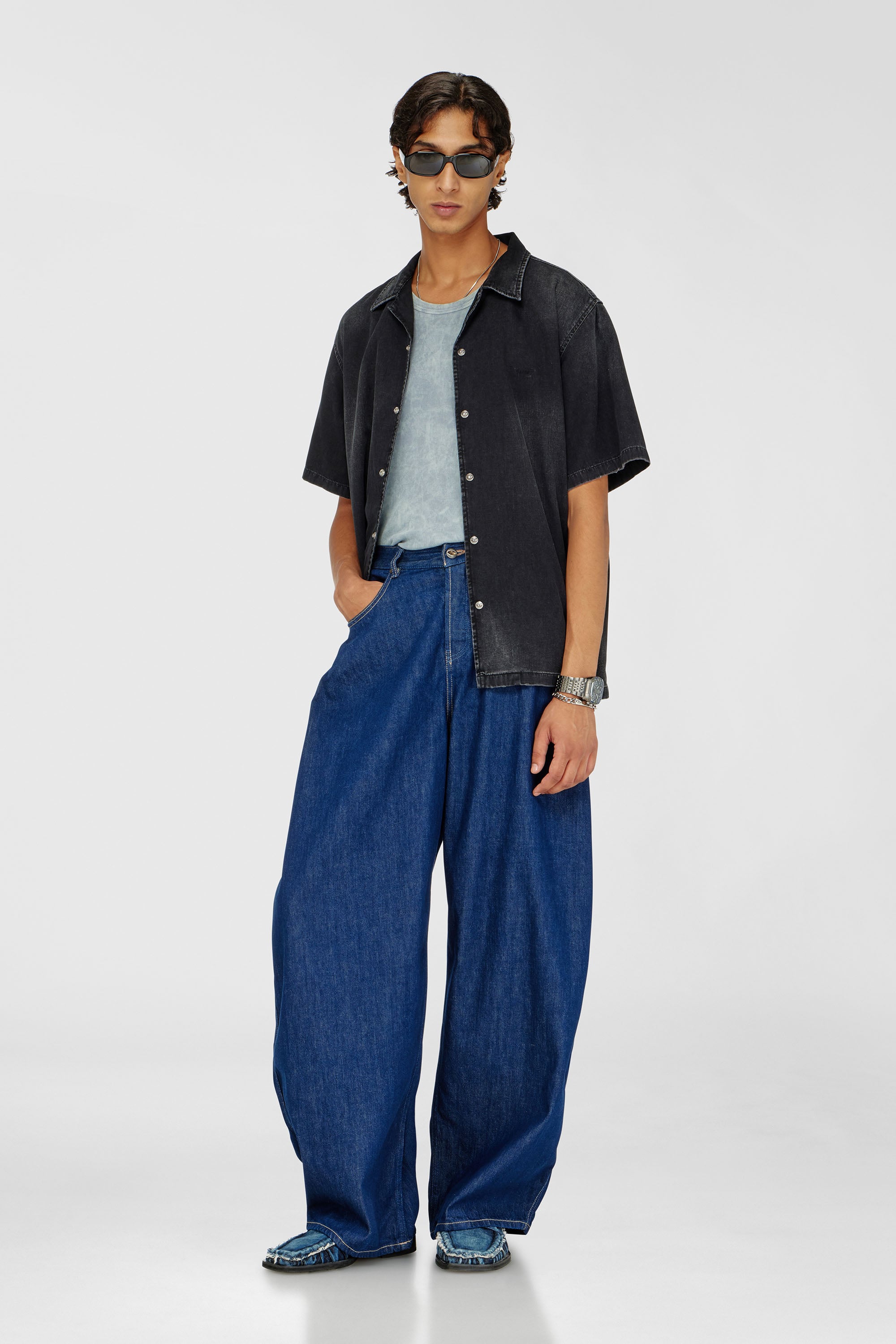 Diesel - D-NABIL-D, Male's Denim short-sleeve shirt in Black - 2