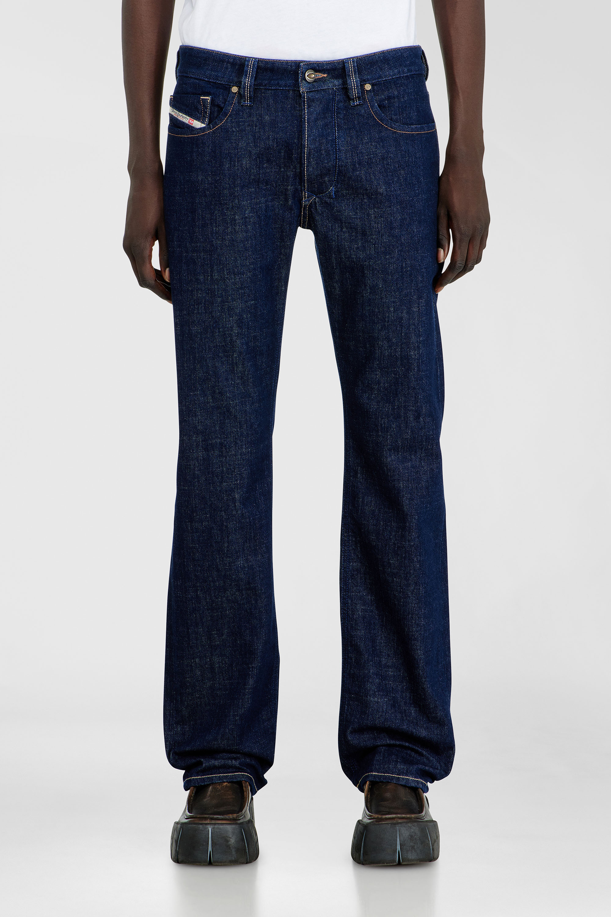 Diesel - Man's Regular Jeans 1985 Larkee 007EQ, Dark Blue - 4