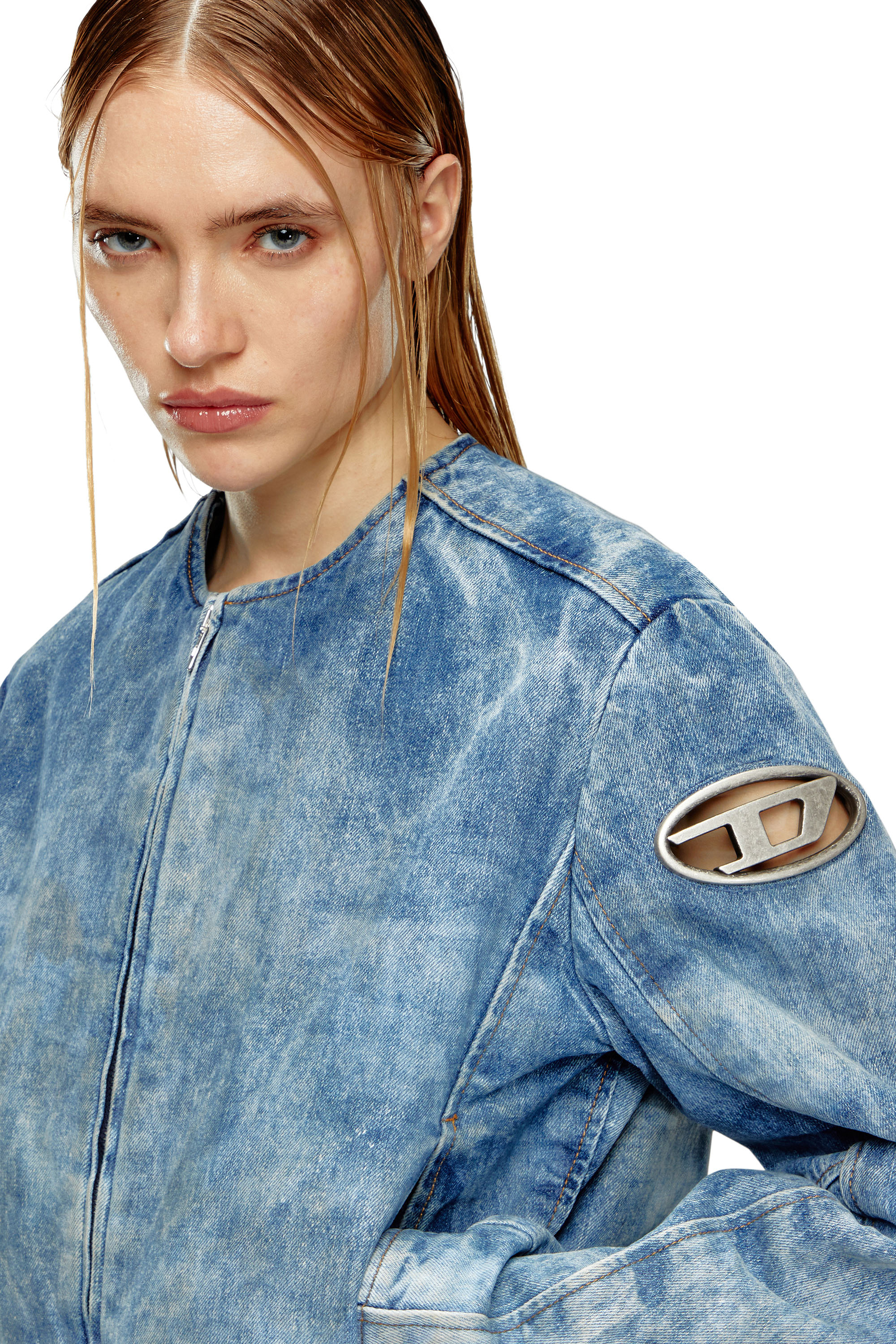 Diesel - DE-CALUR-FSE, Female's Denim jacket with biker zip details in Medium Blue - 4