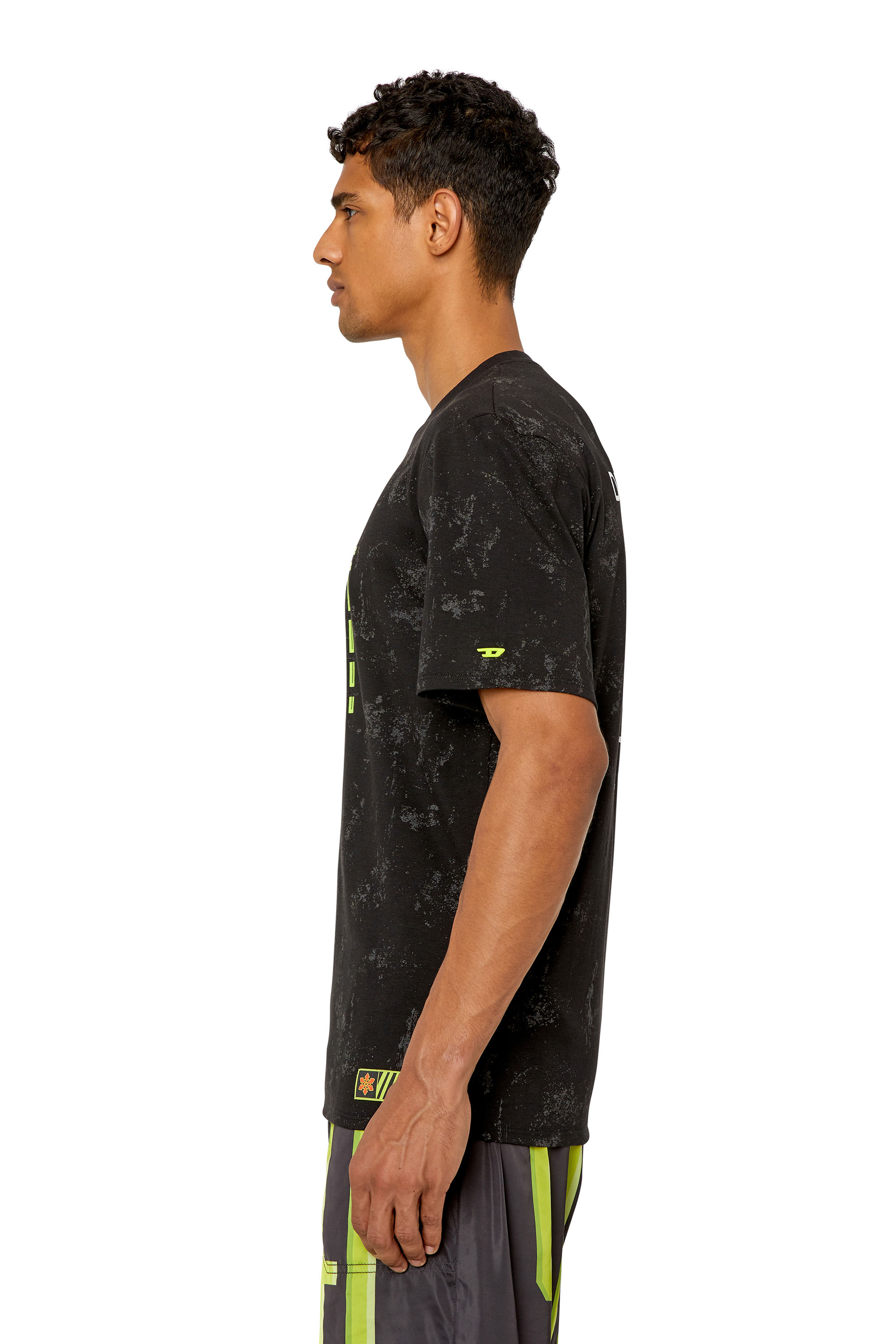 Diesel - AMTEE-DUNCAN-HT16, Camiseta con detalles reflectantes Hombre in Negro - 6
