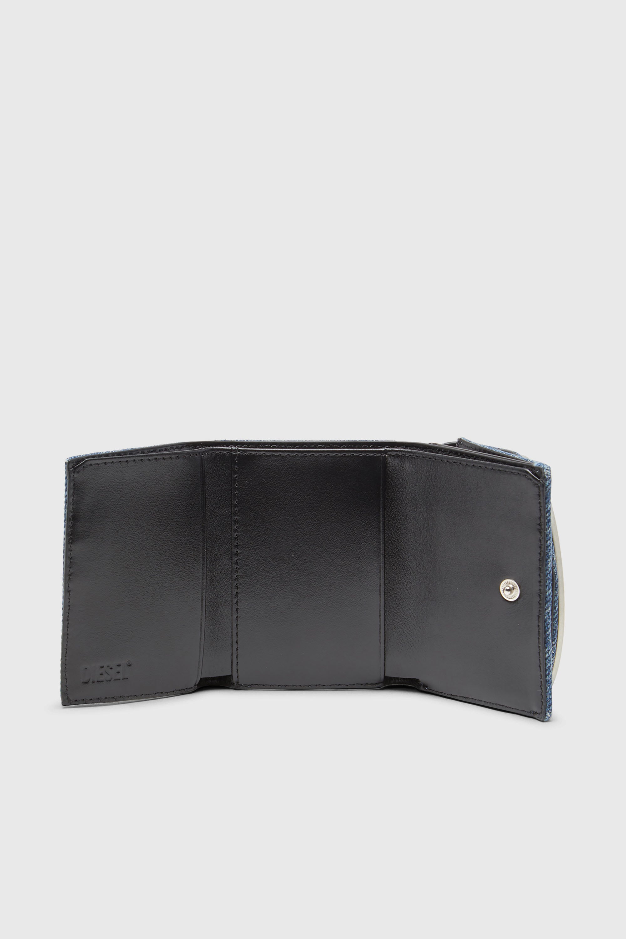 Diesel - 1DR TRI FOLD COIN XS II, Cartera de denim que se pliega en tres Mujer in Azul marino - 4