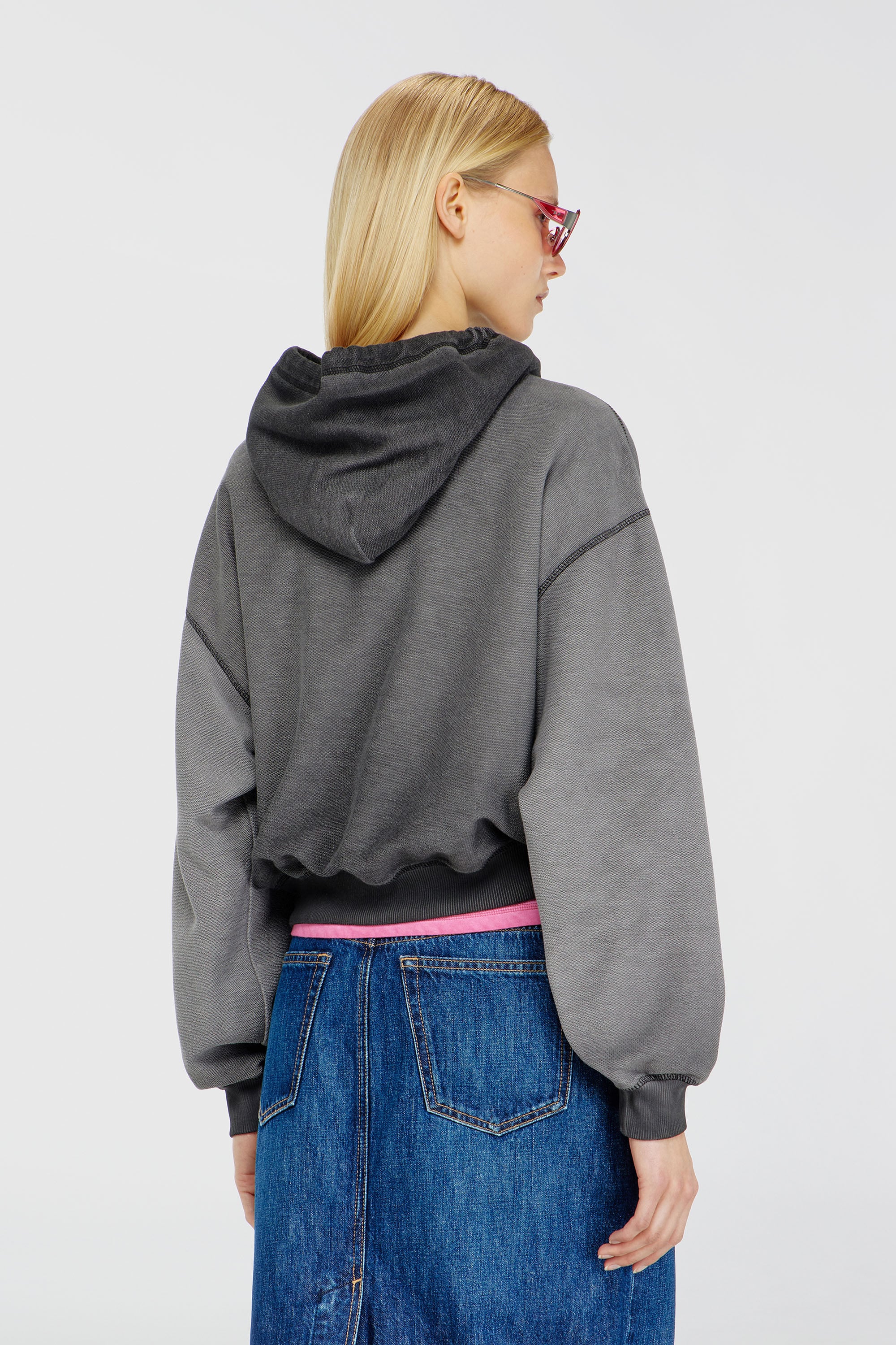 Diesel - F-SUNNY-HOOD, Sudadera con estampado d&eacute;vor&eacute; Mujer in Gris - 4