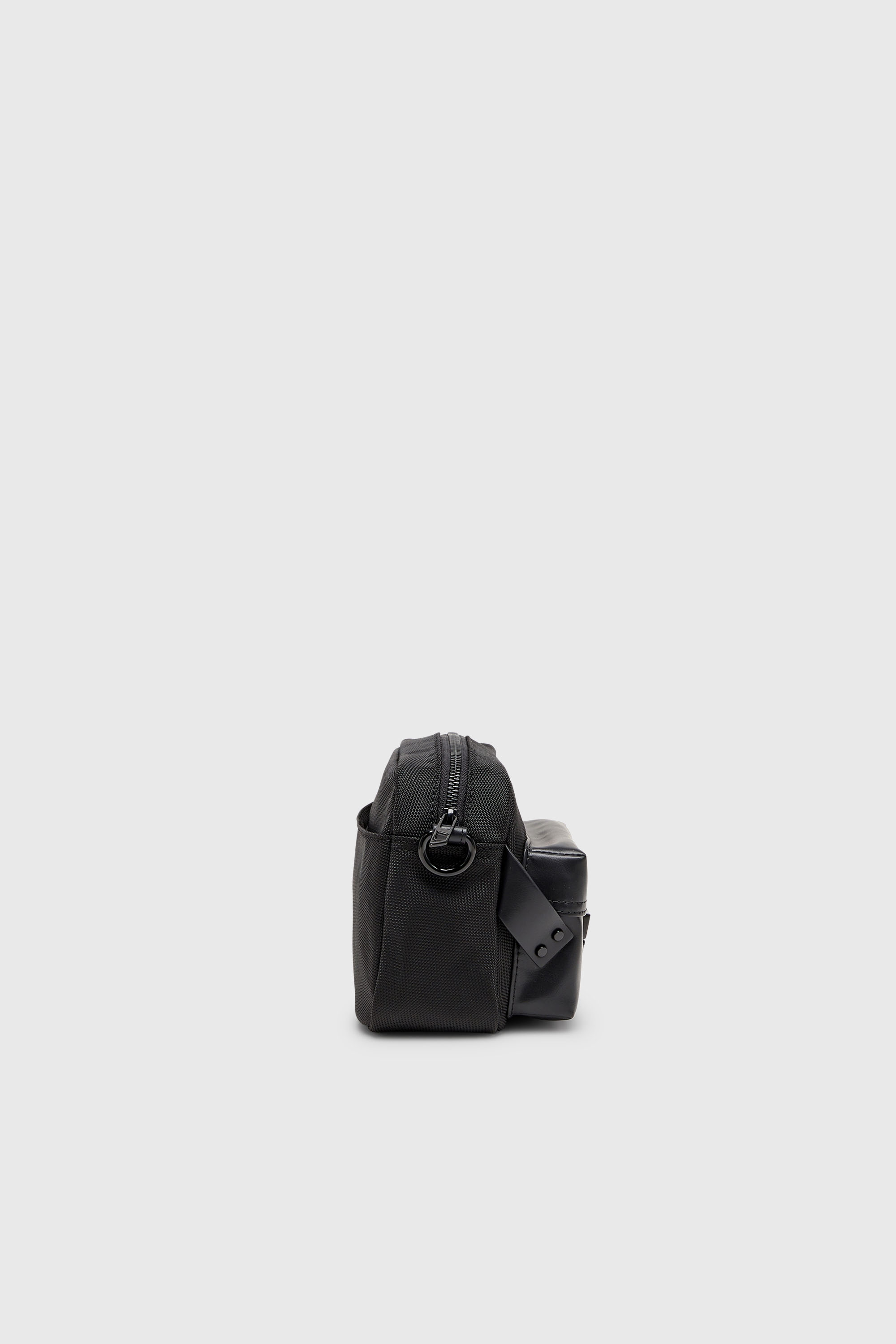 Diesel - MULTI-PKTS CAMERA BAG X, Multi-Pkts - Bandolera de nylon con bolsillo de solapa Unisex in Negro - 4