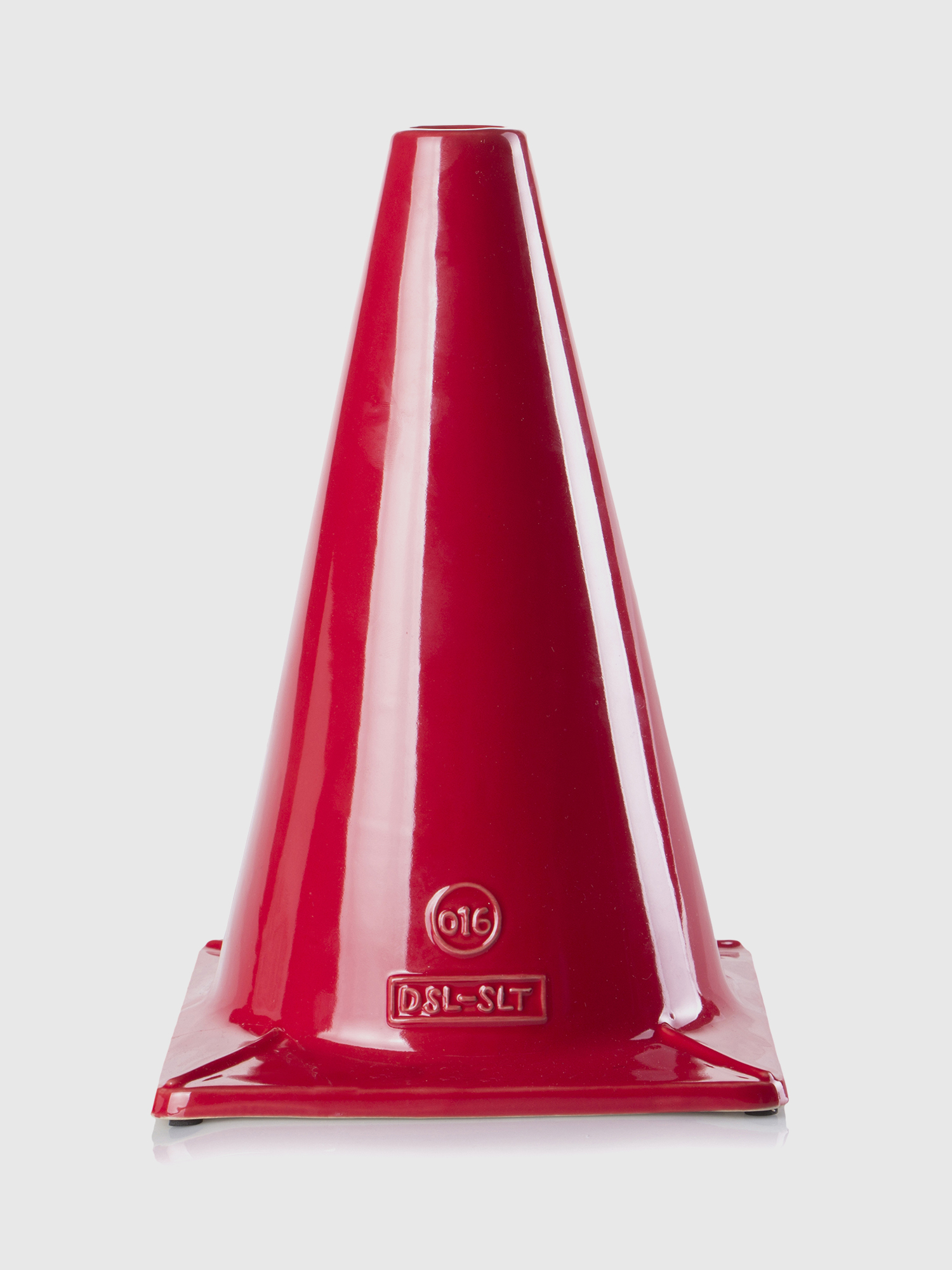 Red stoneware vase cone