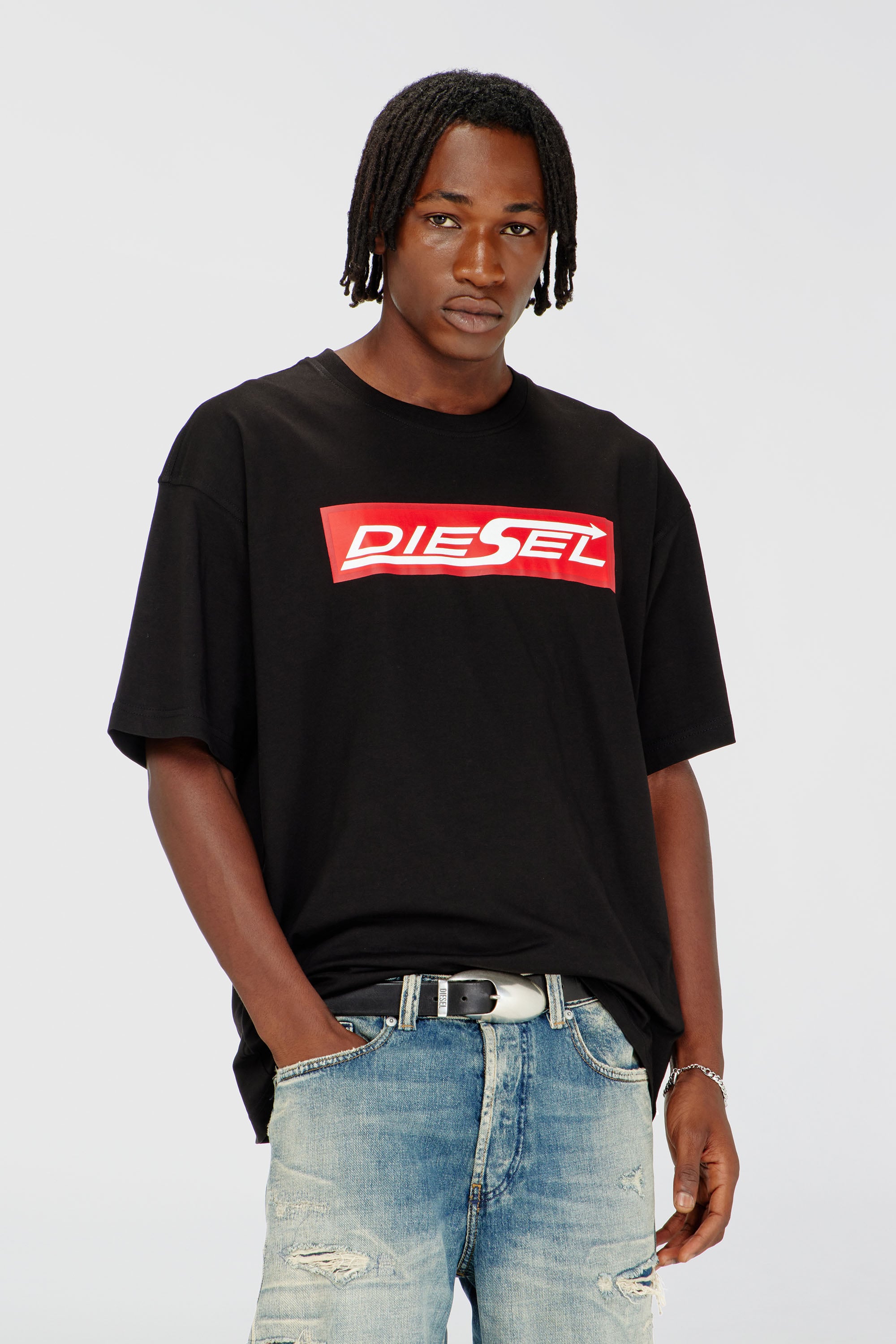Diesel - T-BOXT-AA20, Man's Cotton T-shirt with Diesel logo print in Red/Black - 1