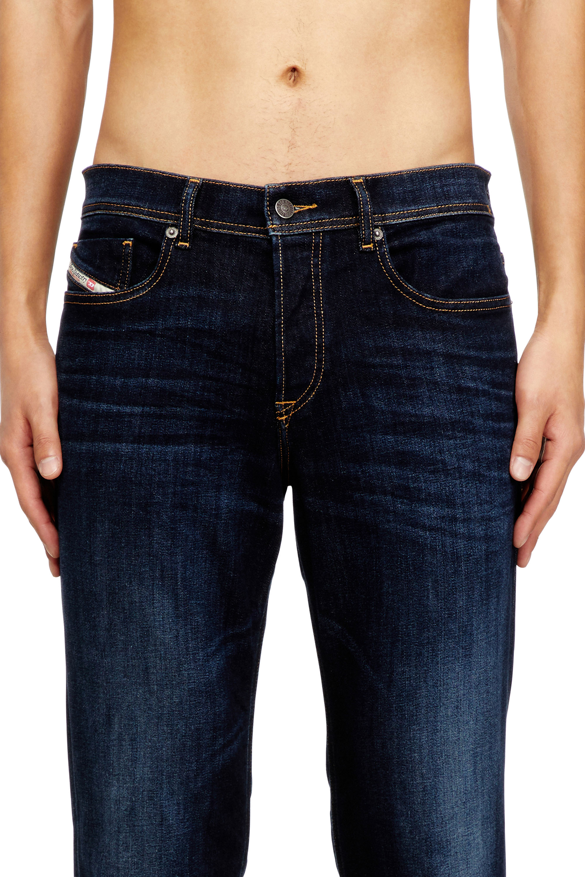 Regular Jeans 2023 D-Finitive 009ZS