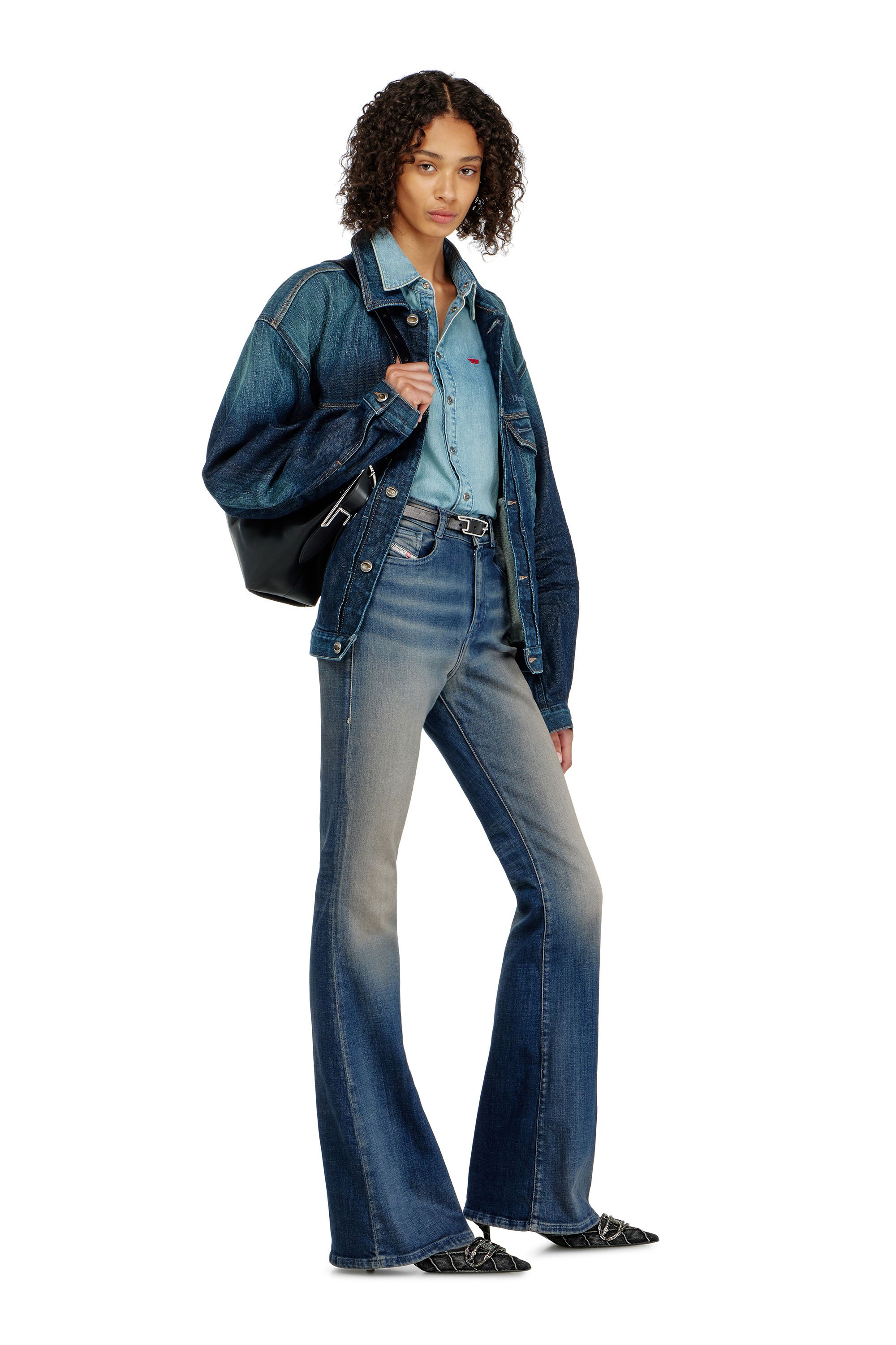 Diesel - Bootcut Jeans 1973 D-Partt 09P67 Mujer, Azul Oscuro - 2