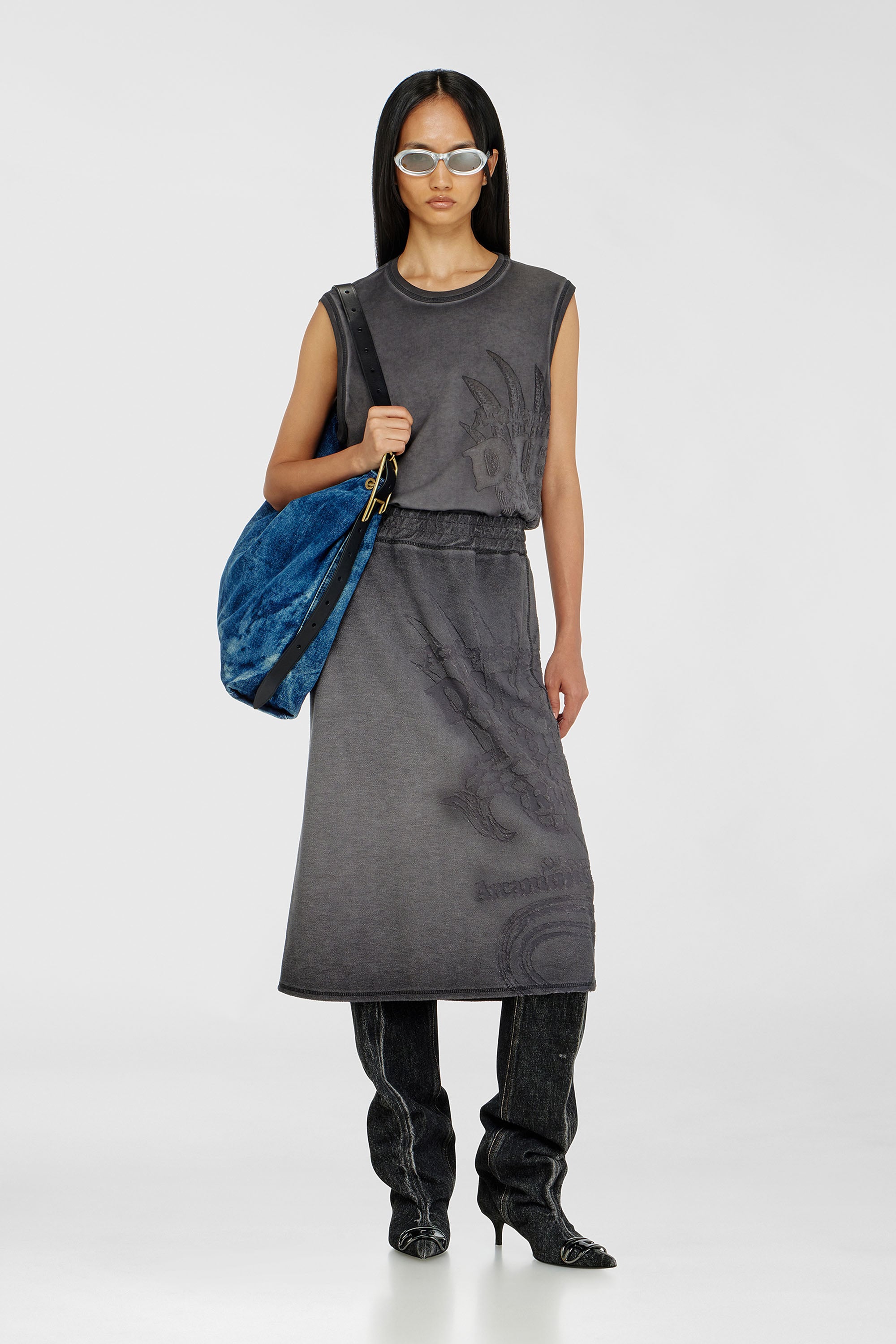 Diesel - O-BEAUTY, Female's Fleece midi skirt with d&eacute;vor&eacute; print in Dark Grey - 1